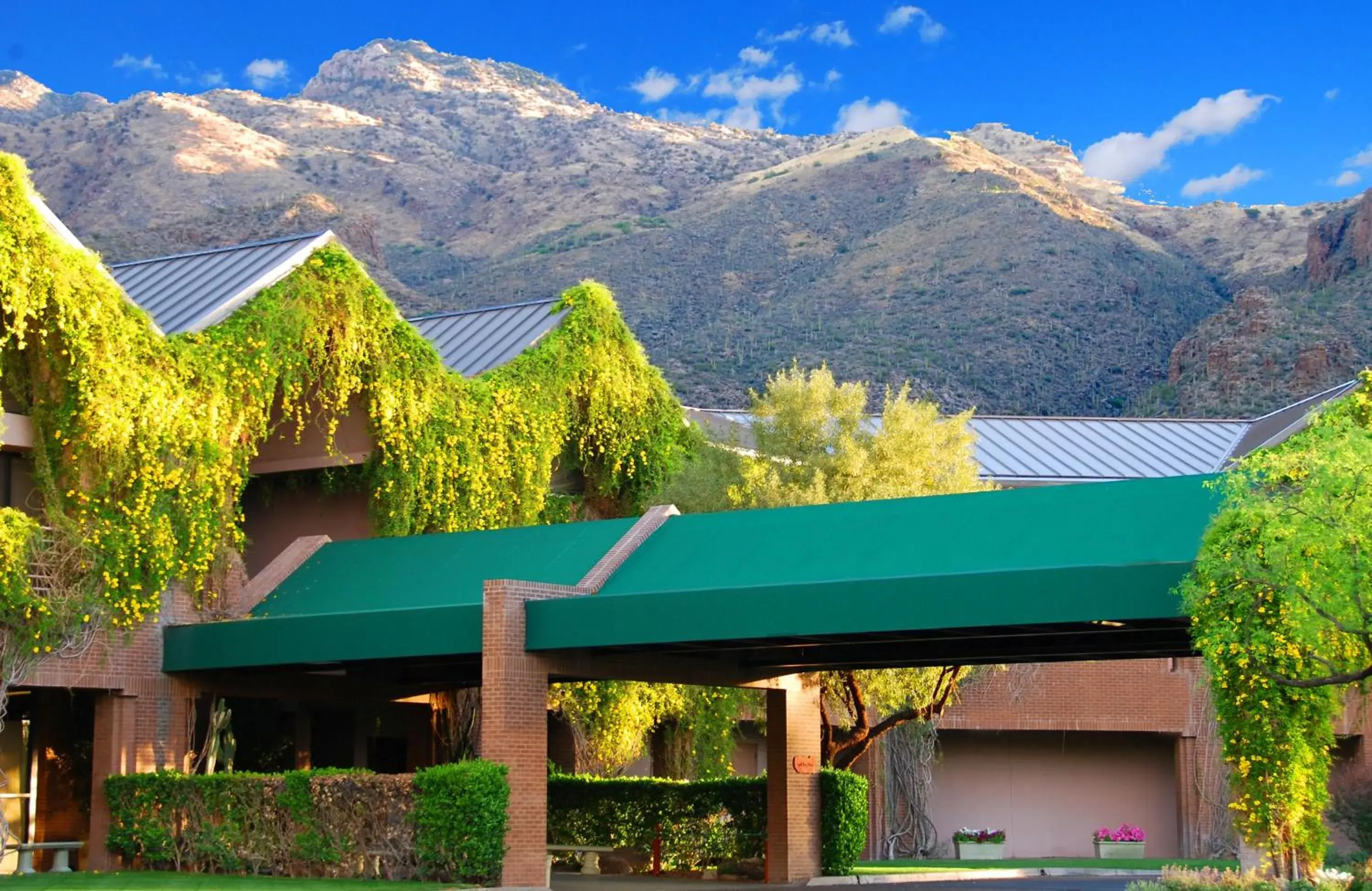 Property building in Ventana Canyon Club and Lodge Property building in Ventana Canyon Club and Lodge
