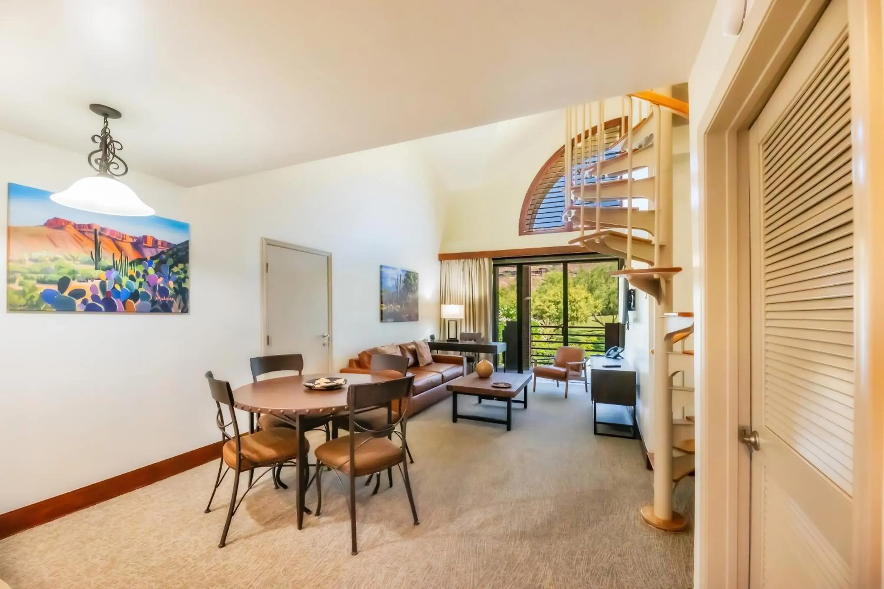 Family Suite in Ventana Canyon Club and Lodge Family Suite in Ventana Canyon Club and Lodge