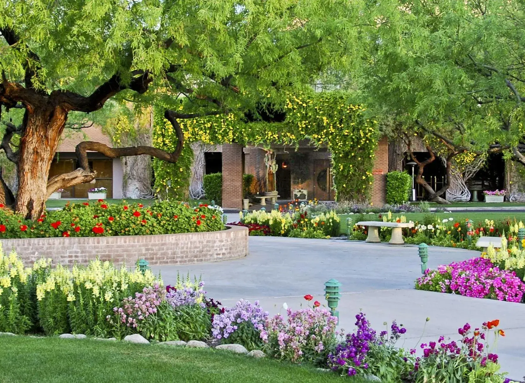 Property building in Ventana Canyon Club and Lodge Property building in Ventana Canyon Club and Lodge