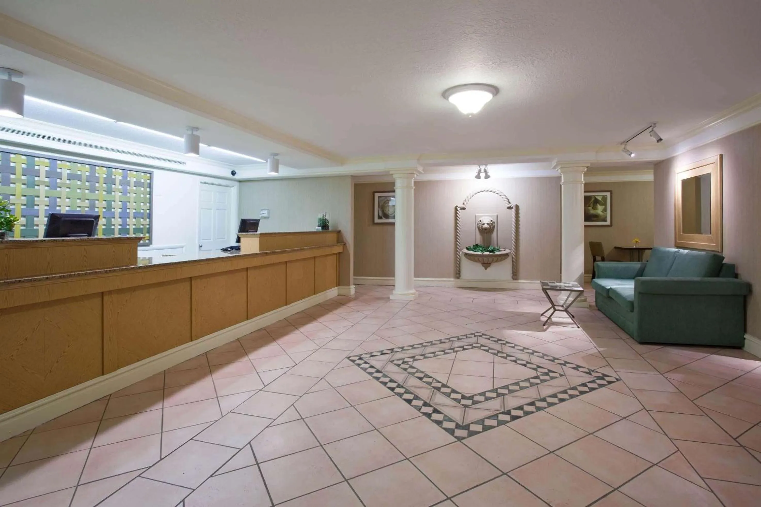 Lobby or reception in La Quinta Inn by Wyndham Cheyenne