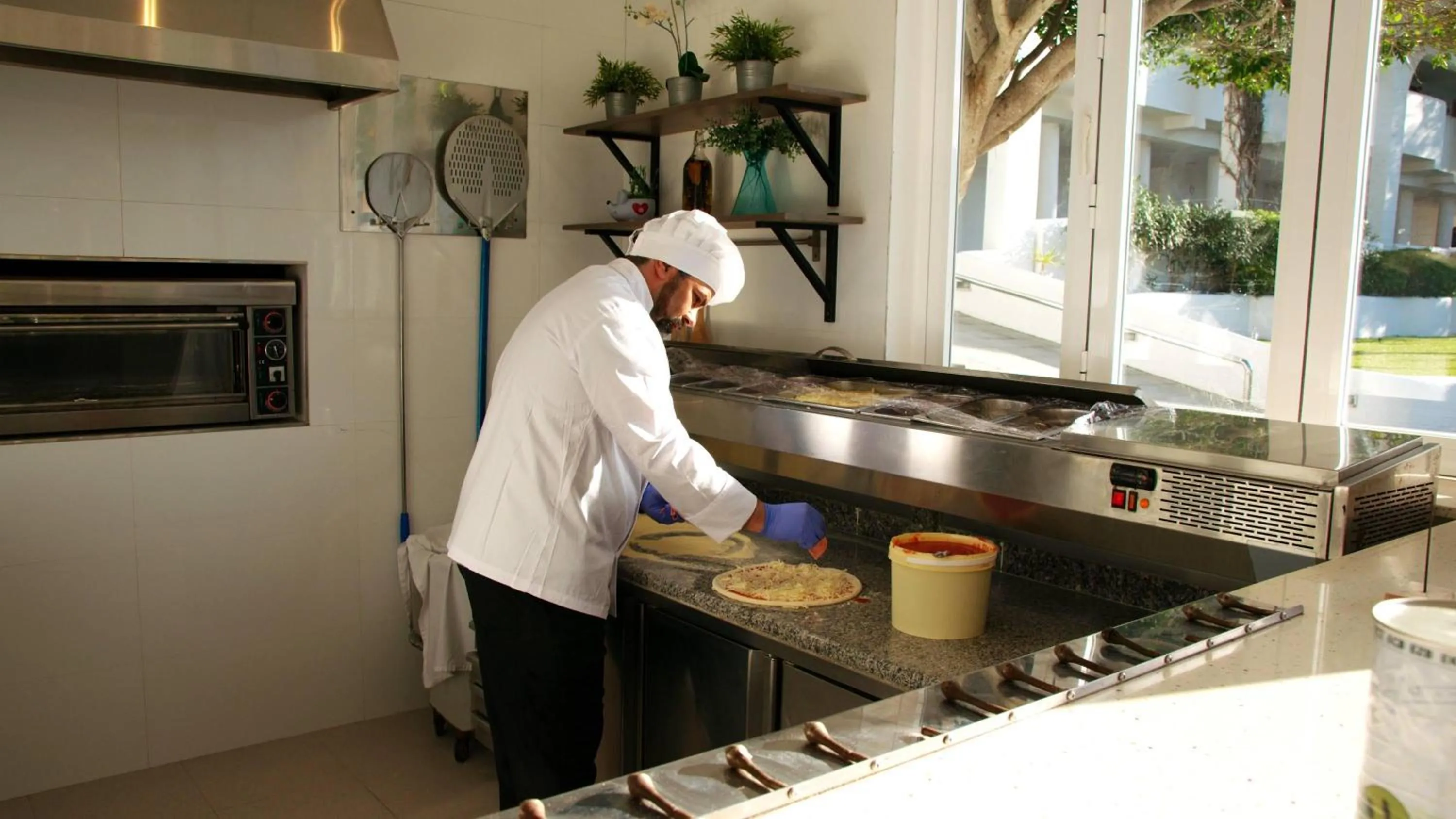 Restaurant/places to eat in BLUESEA Club Martha's