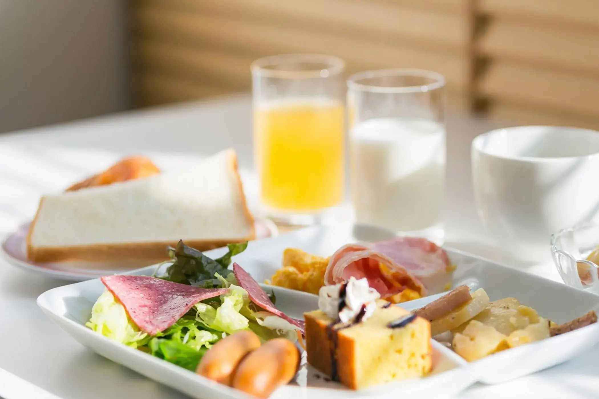 Buffet breakfast in Sotetsu Fresa Inn Nagano-Zenkojiguchi Buffet breakfast in Sotetsu Fresa Inn Nagano-Zenkojiguchi