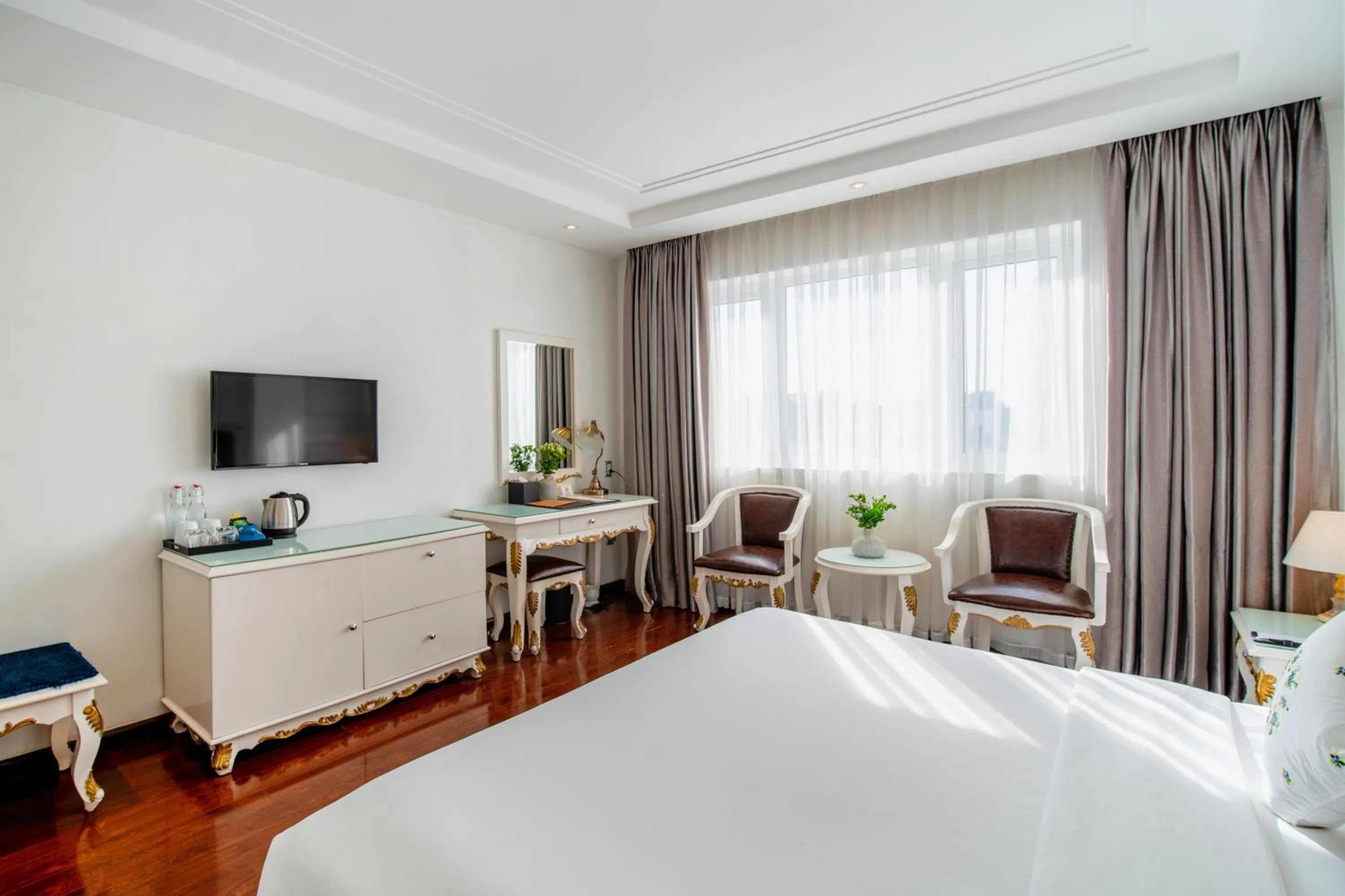 Bedroom, Bed in Alagon Saigon Hotel & Spa