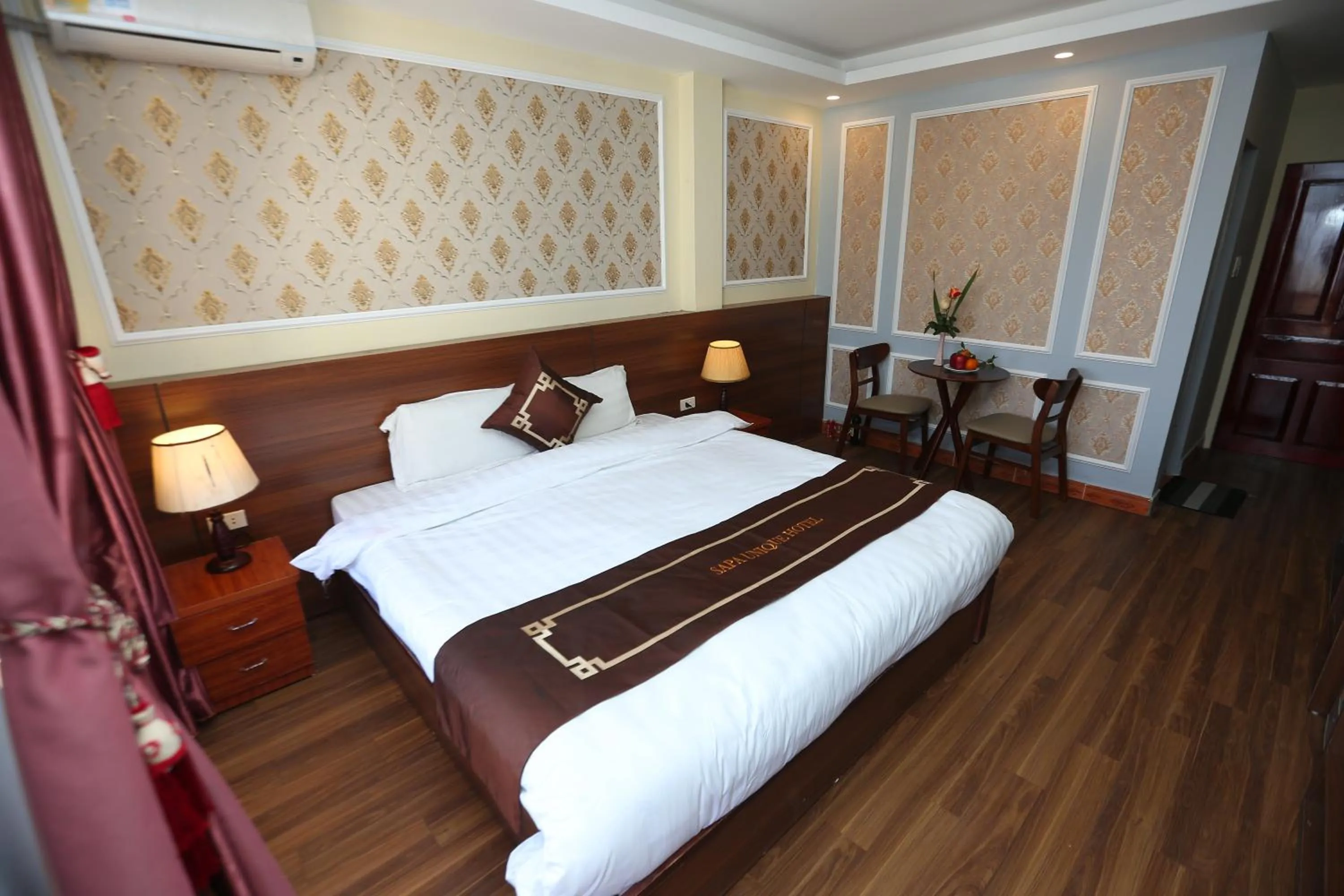 Bed in Sapa Unique Hotel