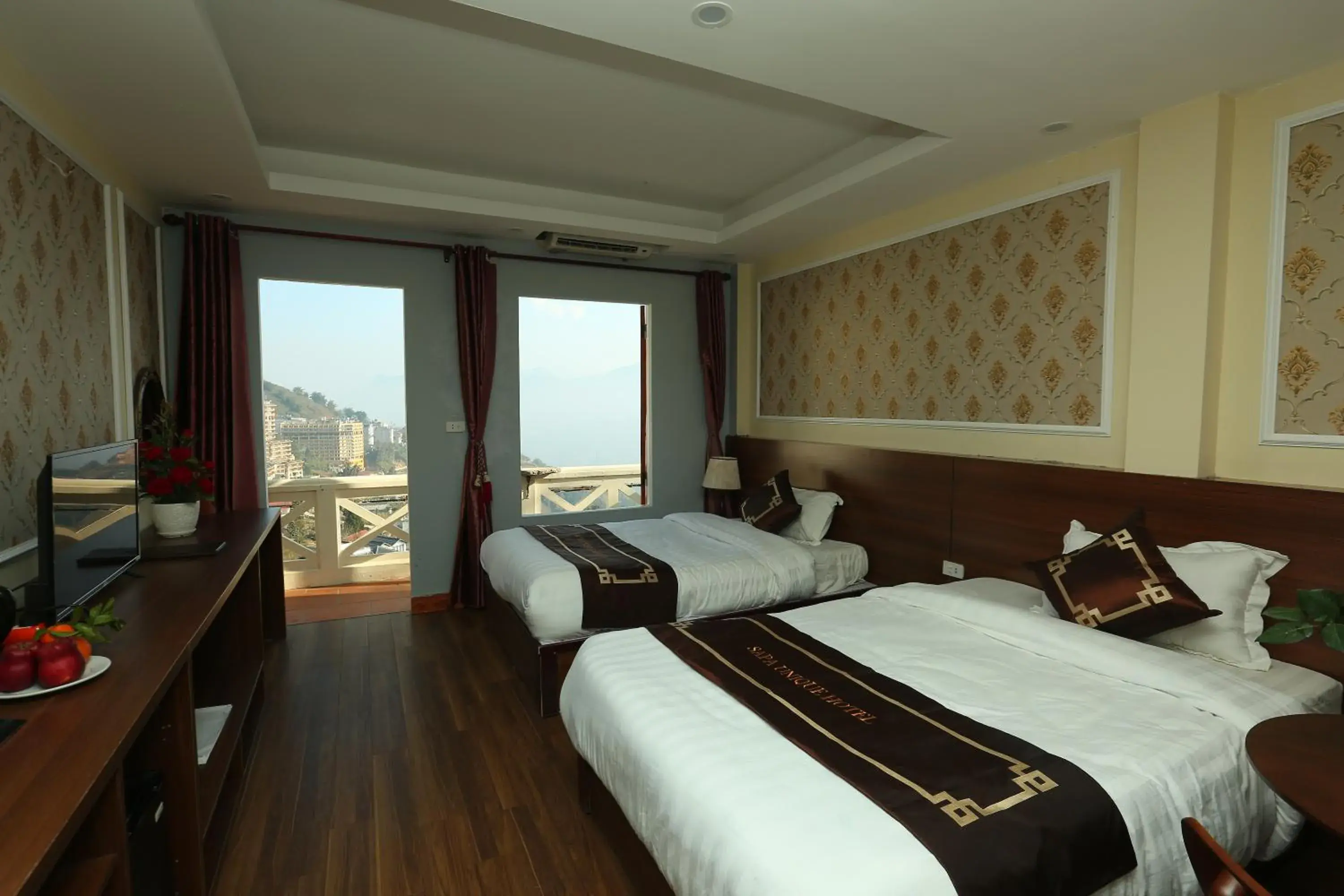 Bed in Sapa Unique Hotel Bed in Sapa Unique Hotel