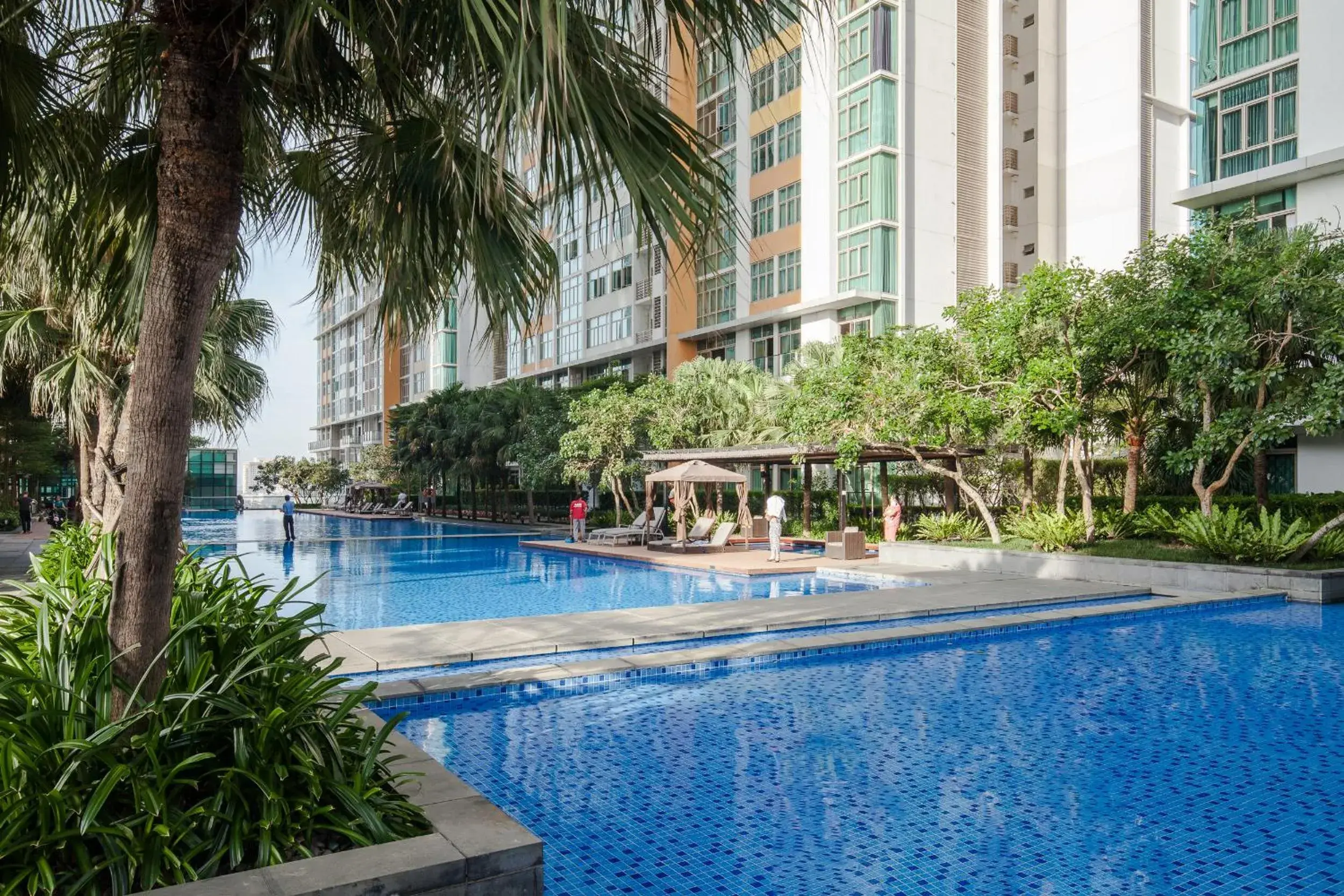 Swimming pool in Somerset Vista Ho Chi Minh City Swimming pool in Somerset Vista Ho Chi Minh City