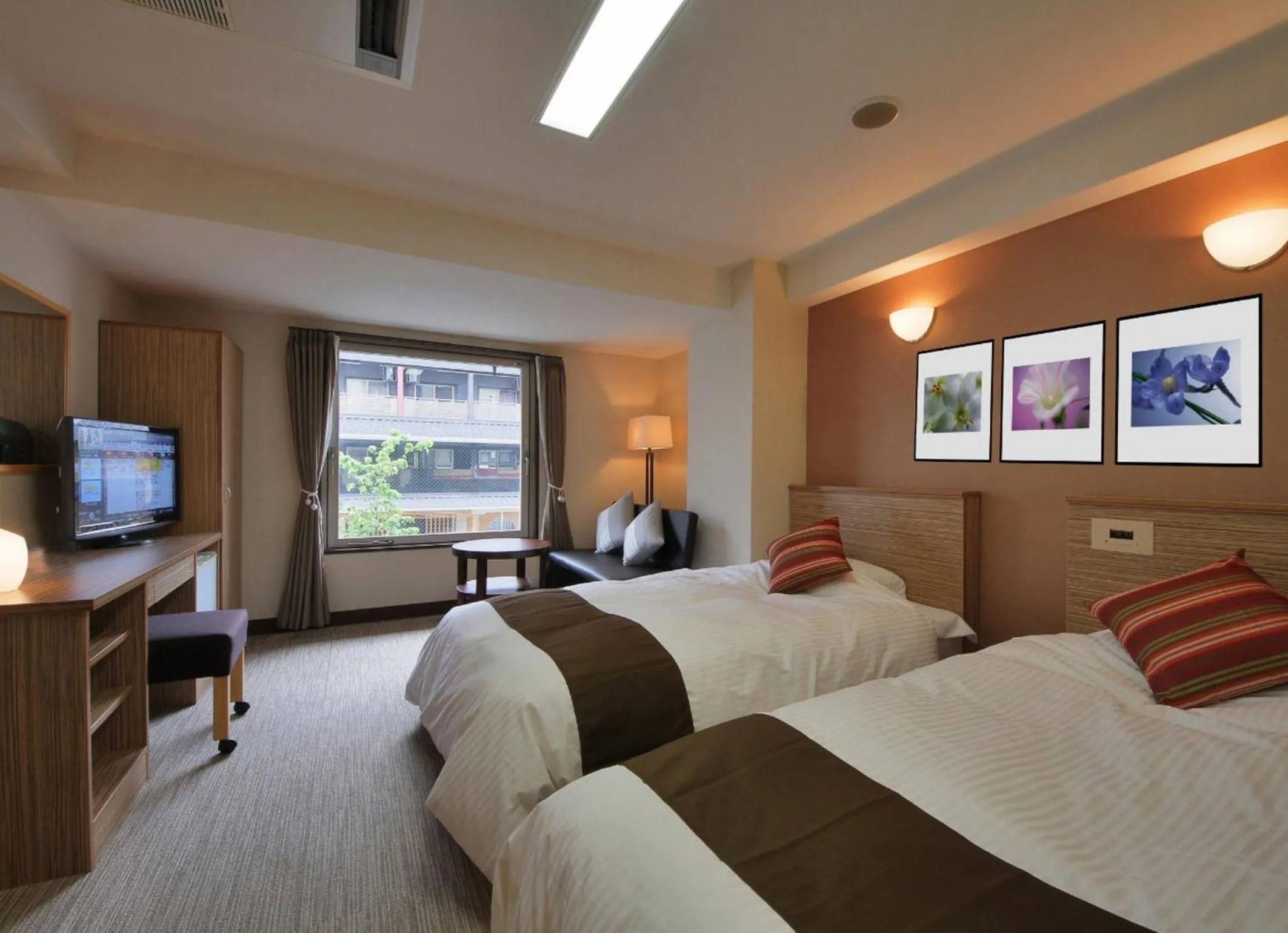 Photo of the whole room in Kyoto Hana Hotel