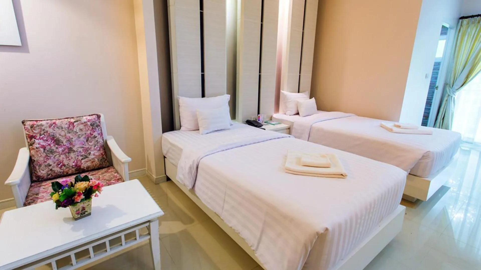 Bedroom, Bed in Nantrungjai Boutique Hotel