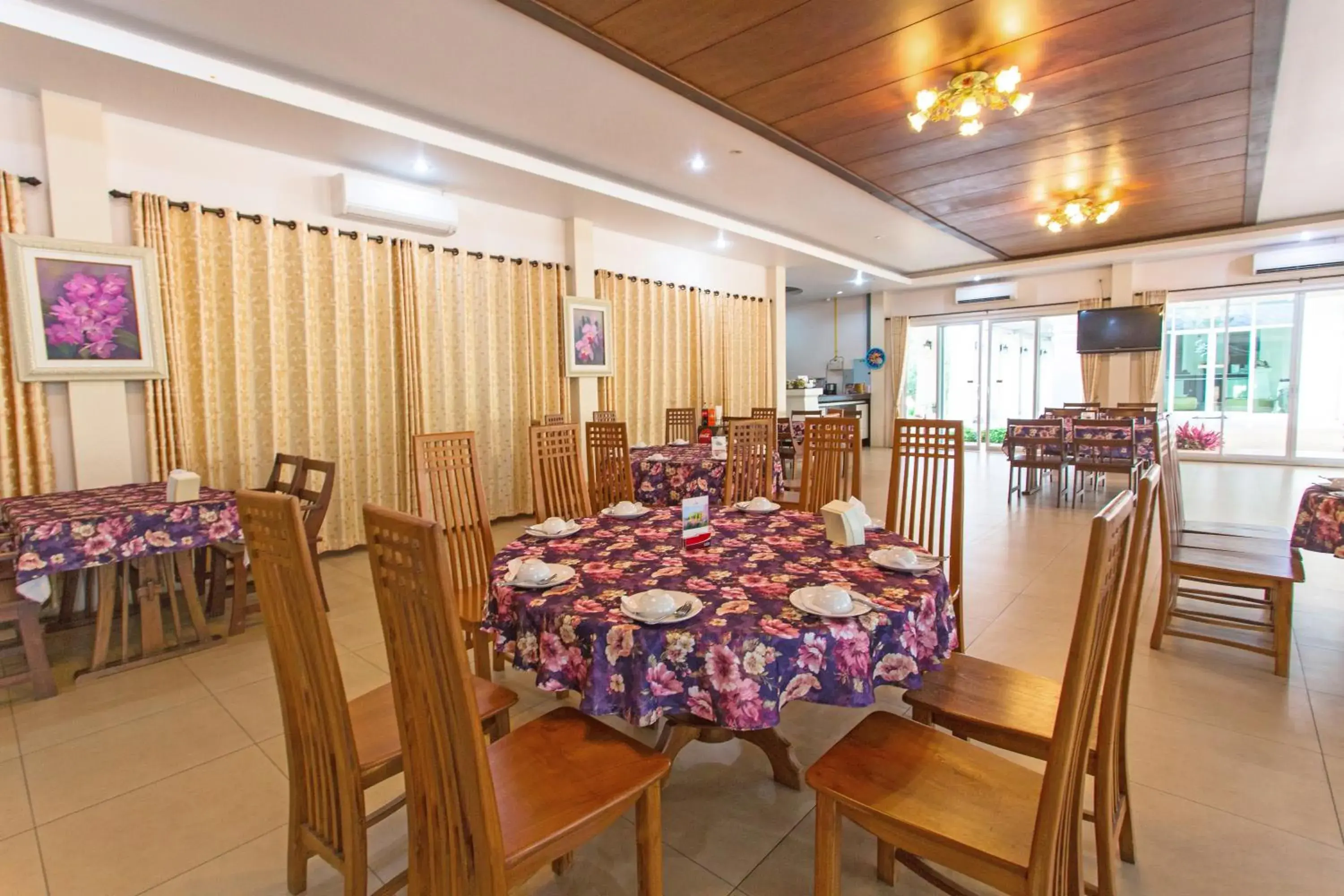 Restaurant/places to eat in Nantrungjai Boutique Hotel Restaurant/places to eat in Nantrungjai Boutique Hotel
