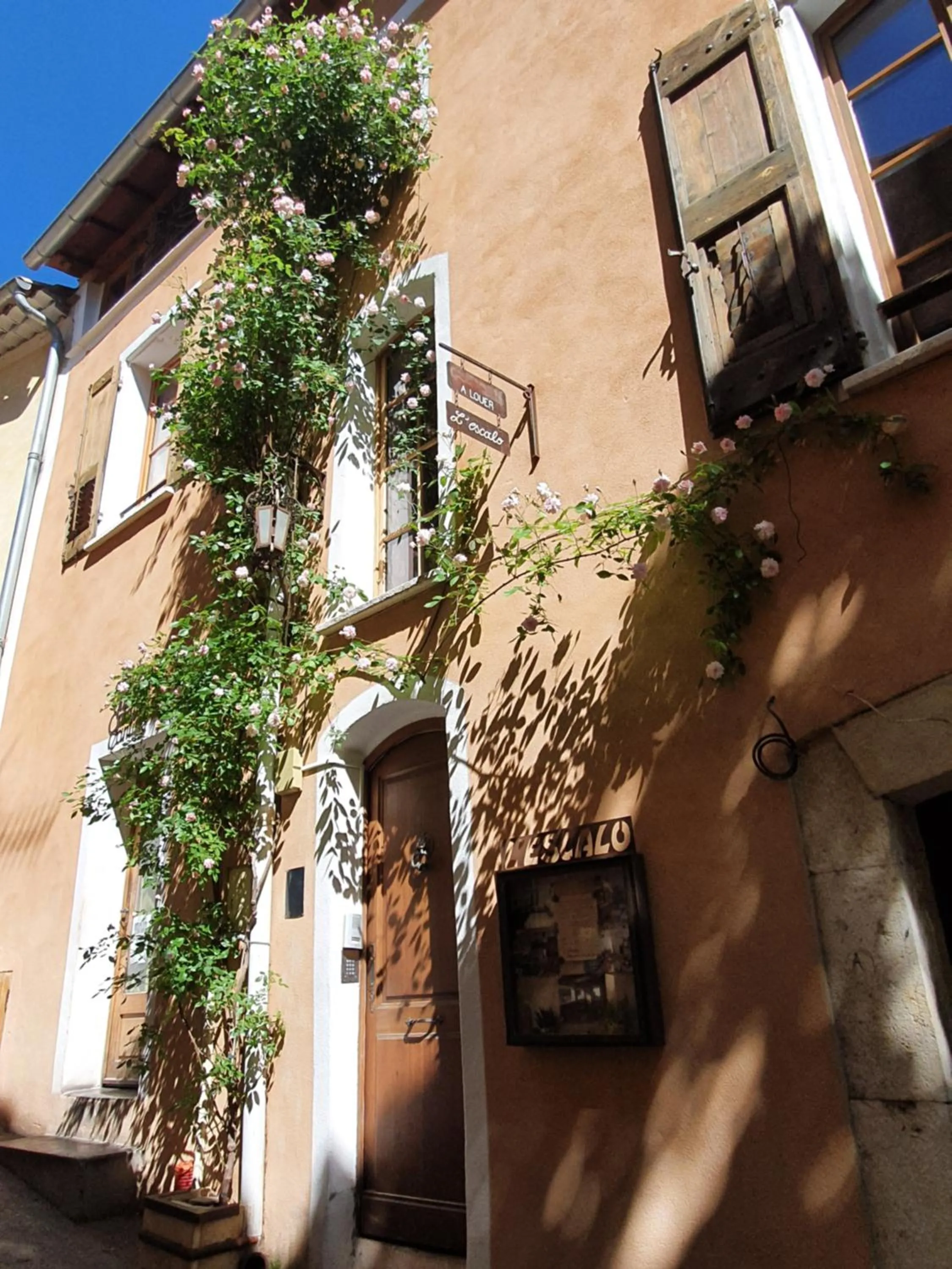 L'Escalo