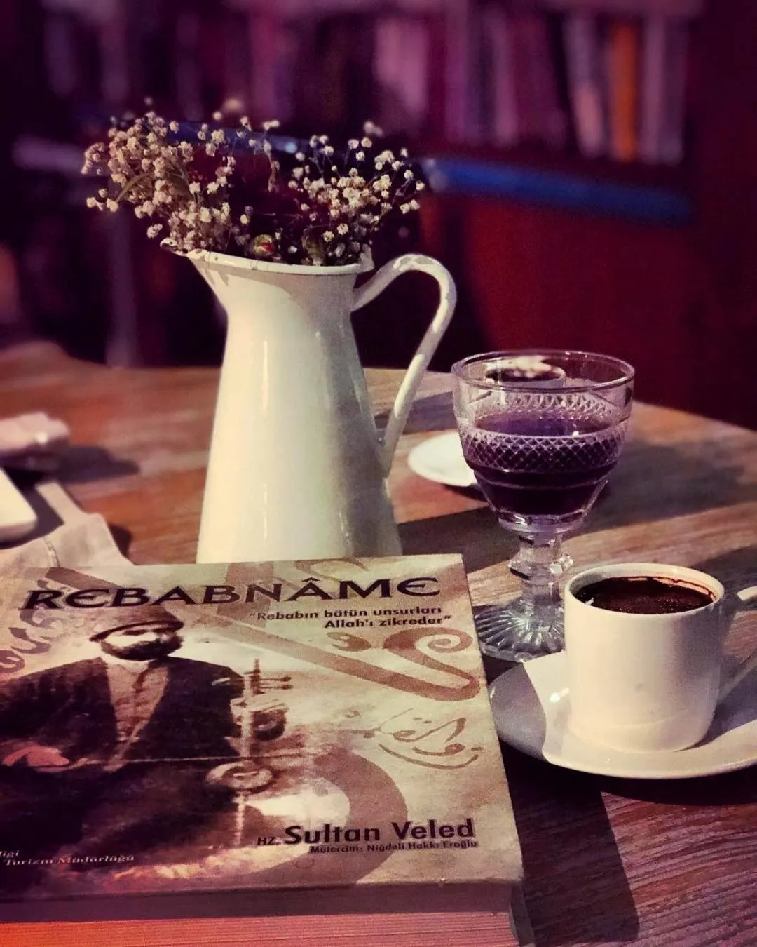 Food and drinks in Hich Hotel Konya