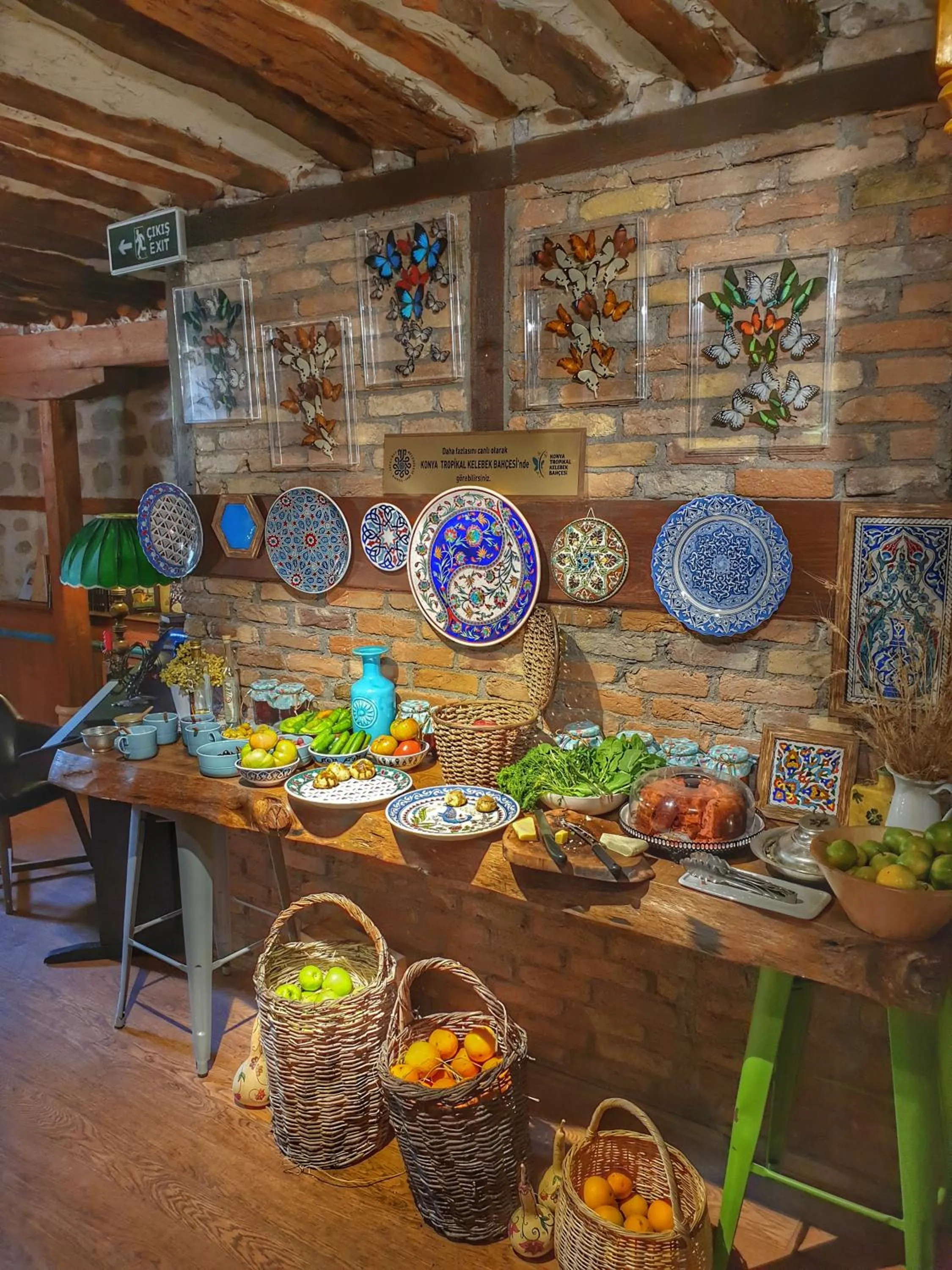 Food and drinks in Hich Hotel Konya