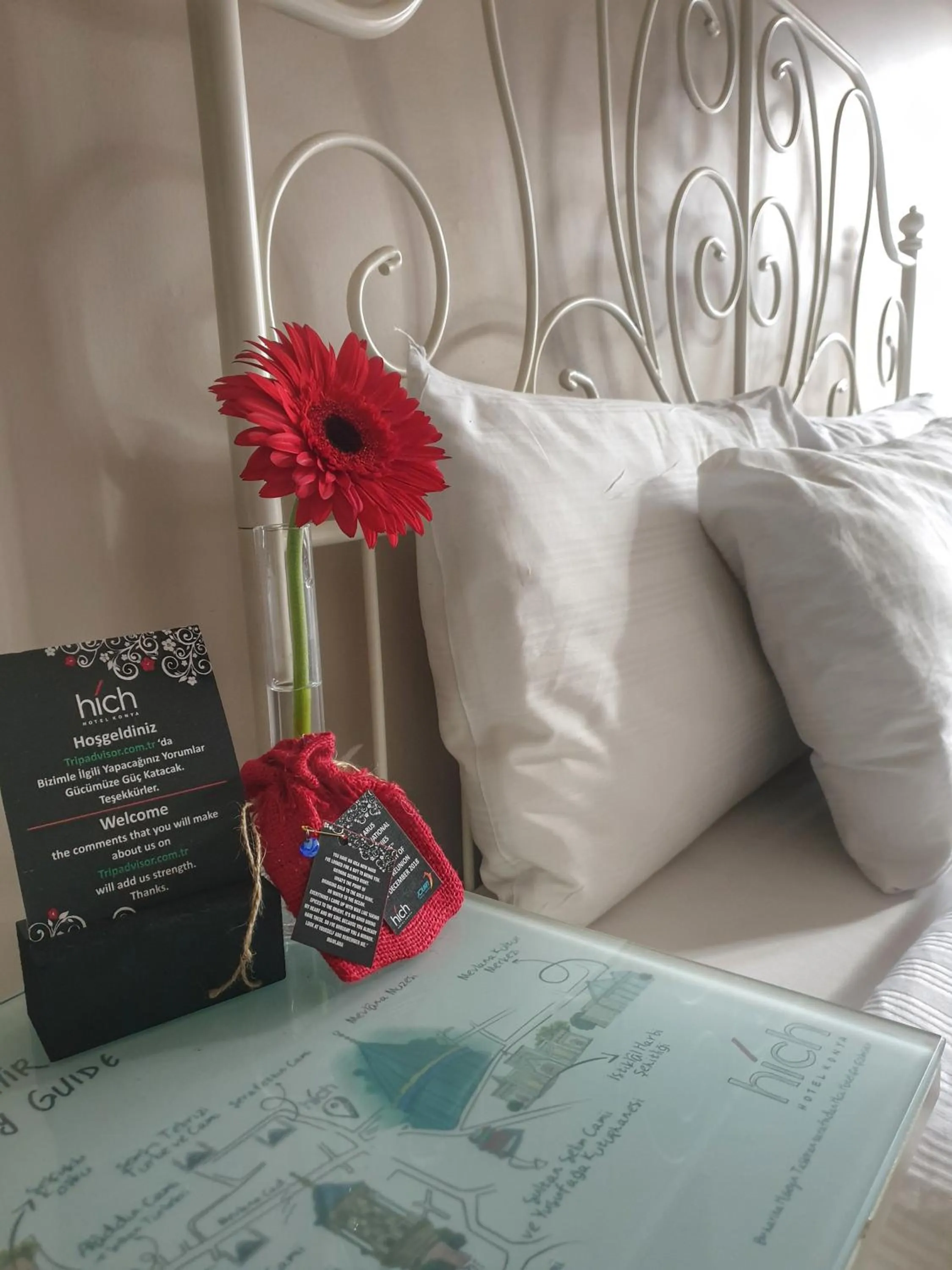 Bed in Hich Hotel Konya