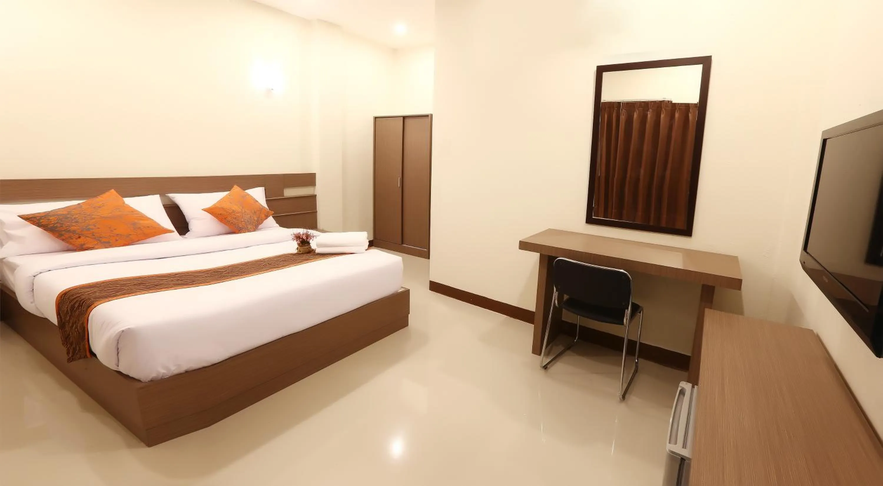 Bedroom, Bed in JJ Villa