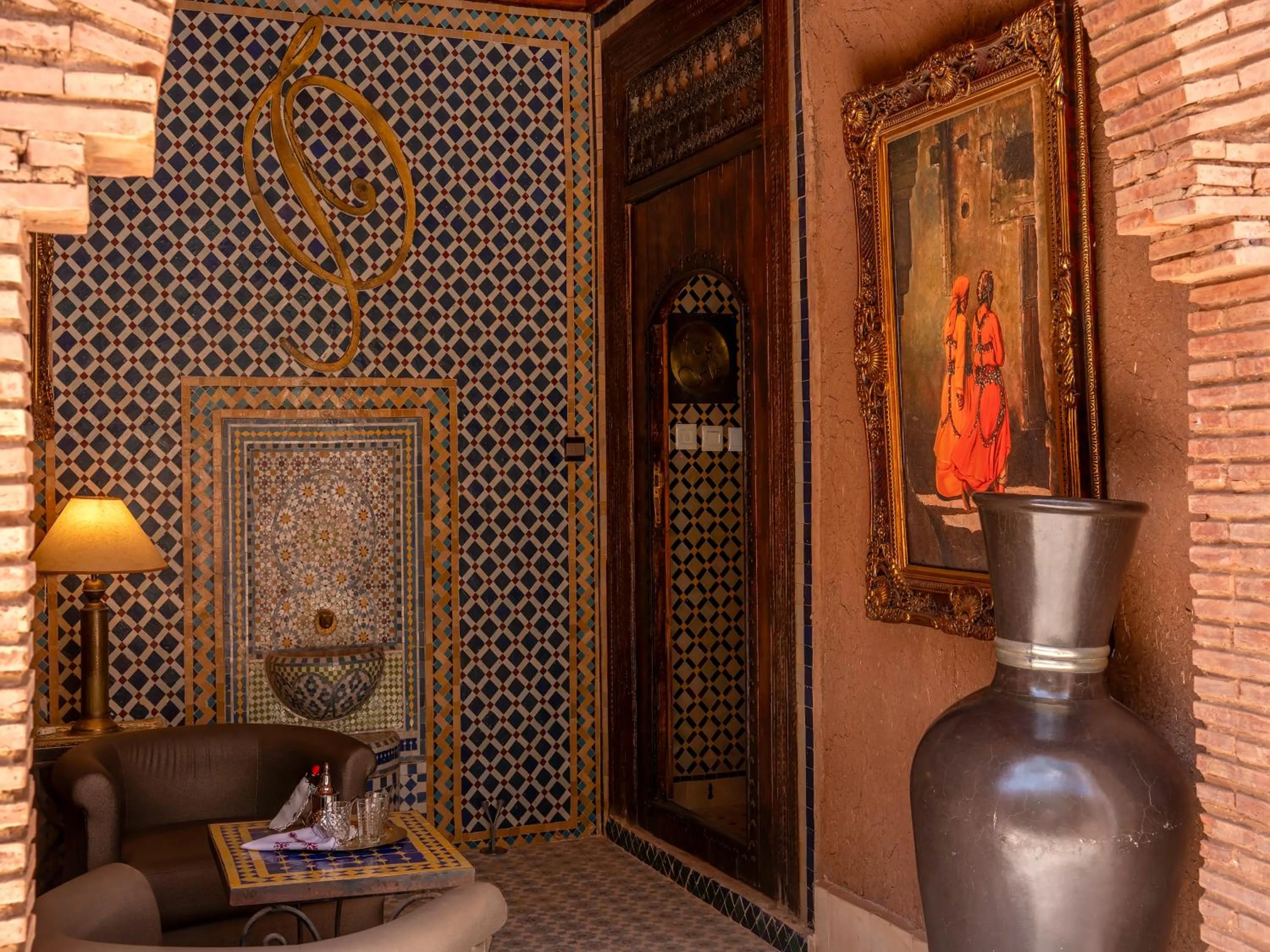 Decorative detail in Clé De Sol Riad & SPA