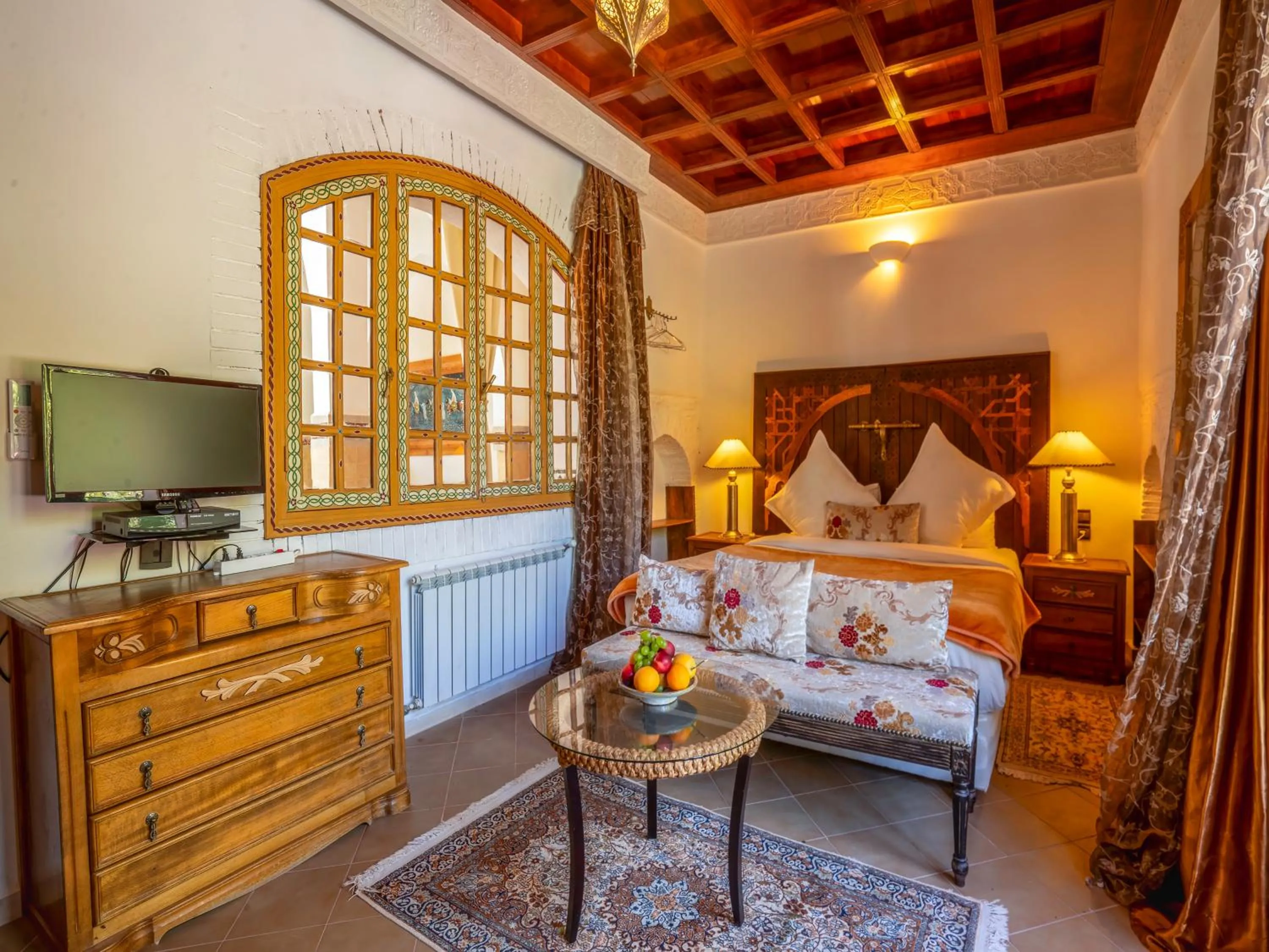 Bedroom in Clé De Sol Riad & SPA