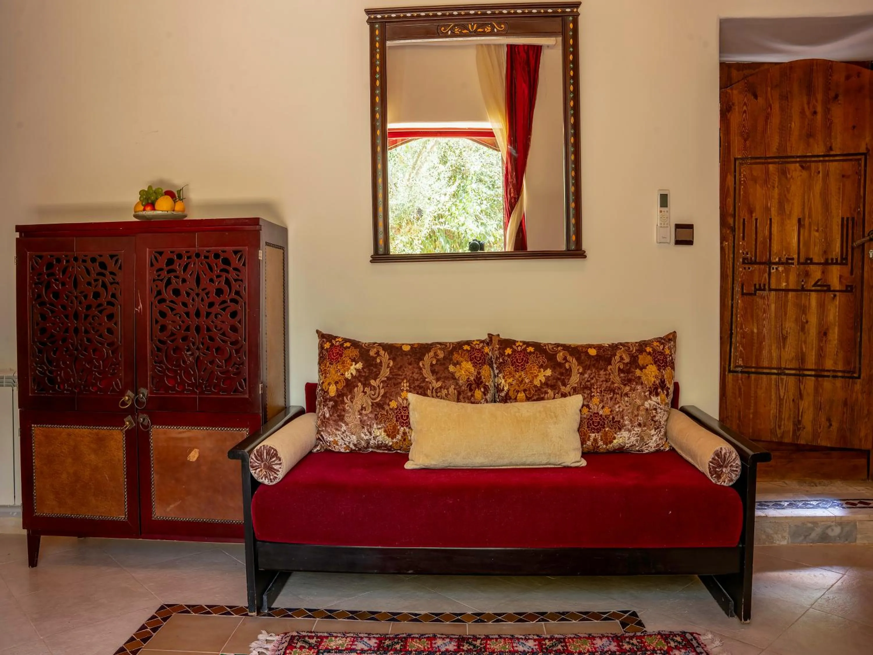 Decorative detail in Clé De Sol Riad & SPA