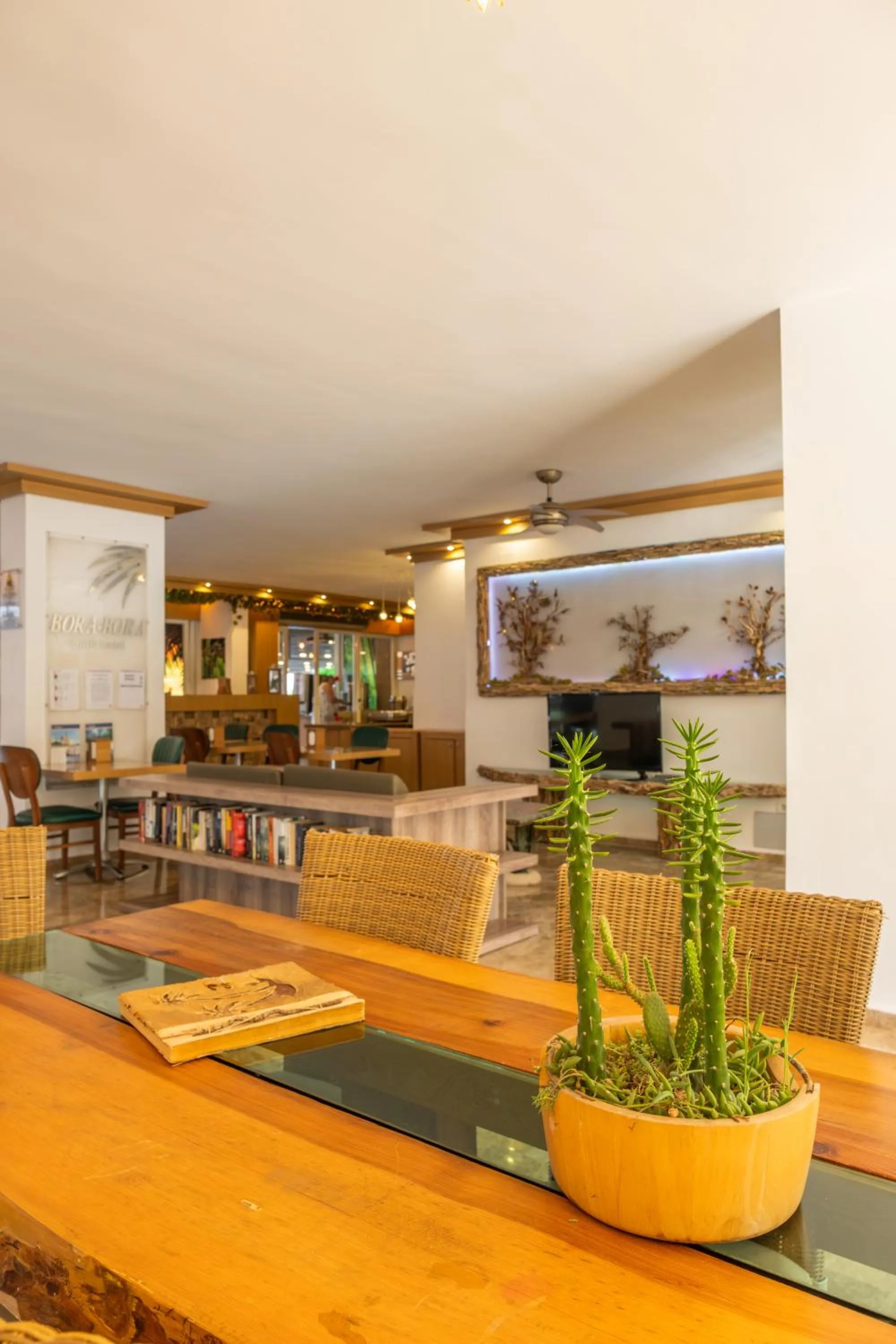 Lobby or reception in Bora Bora Butik Hotel