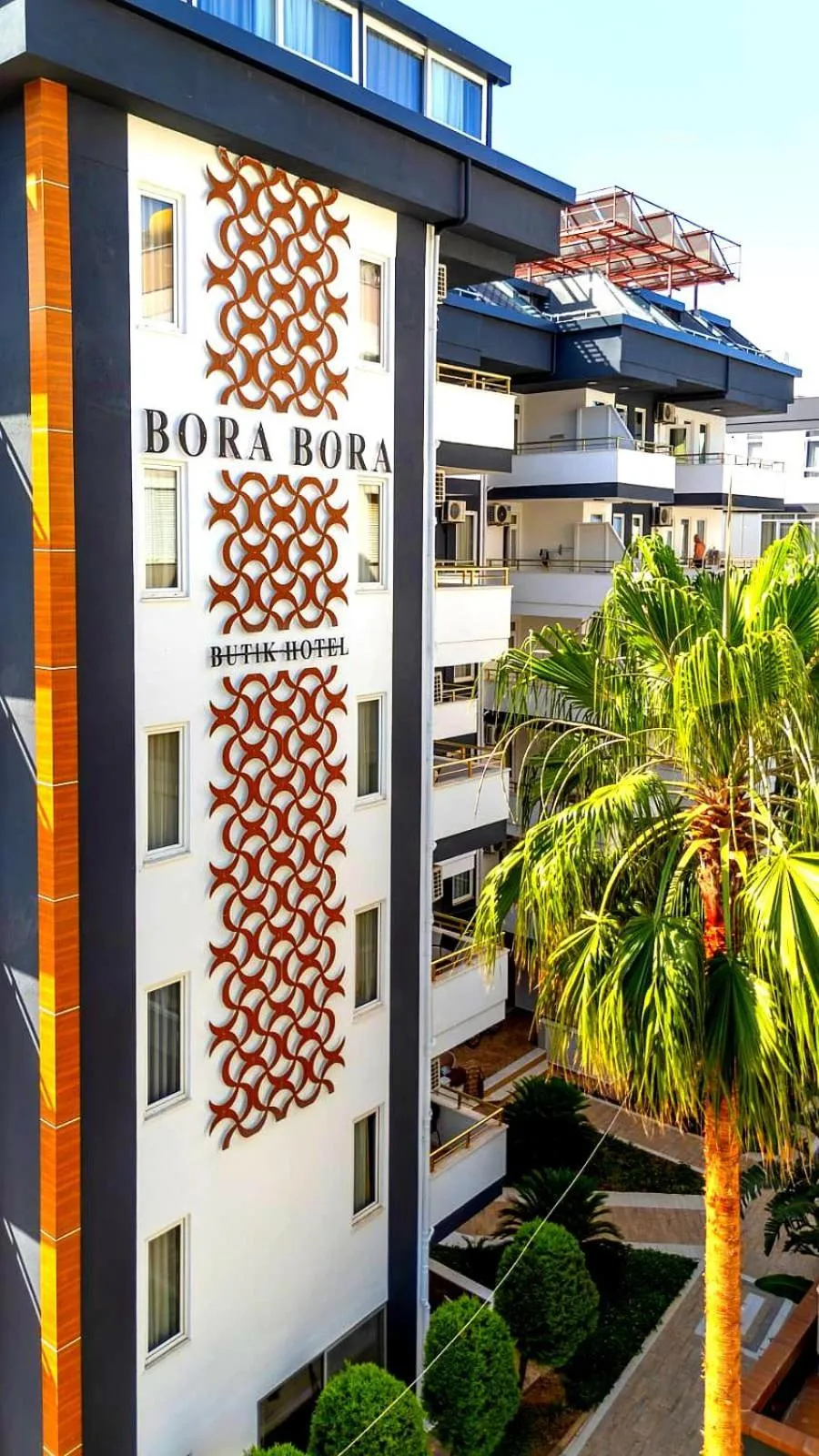 Property building in Bora Bora Butik Hotel