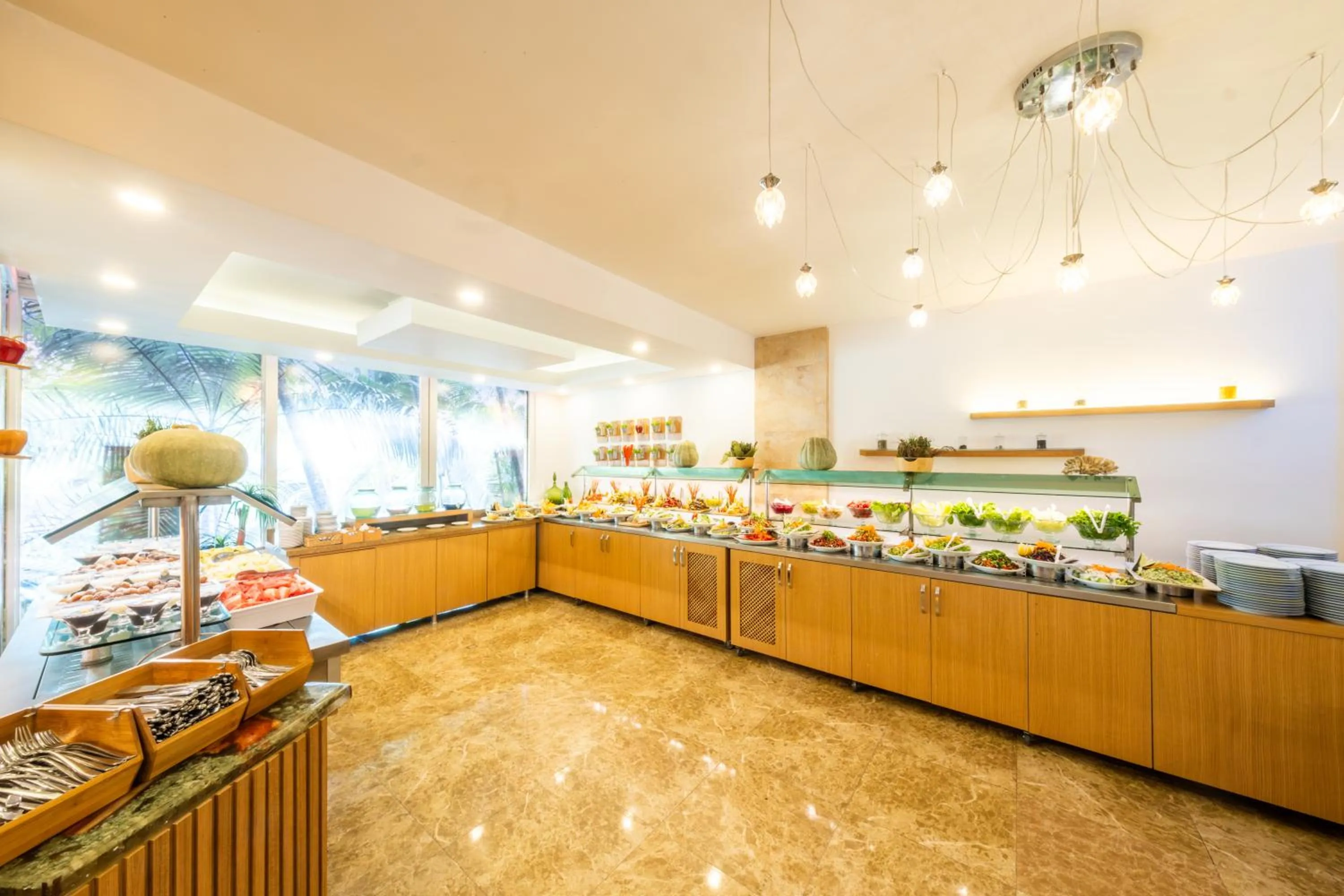 Buffet breakfast in Bora Bora Butik Hotel