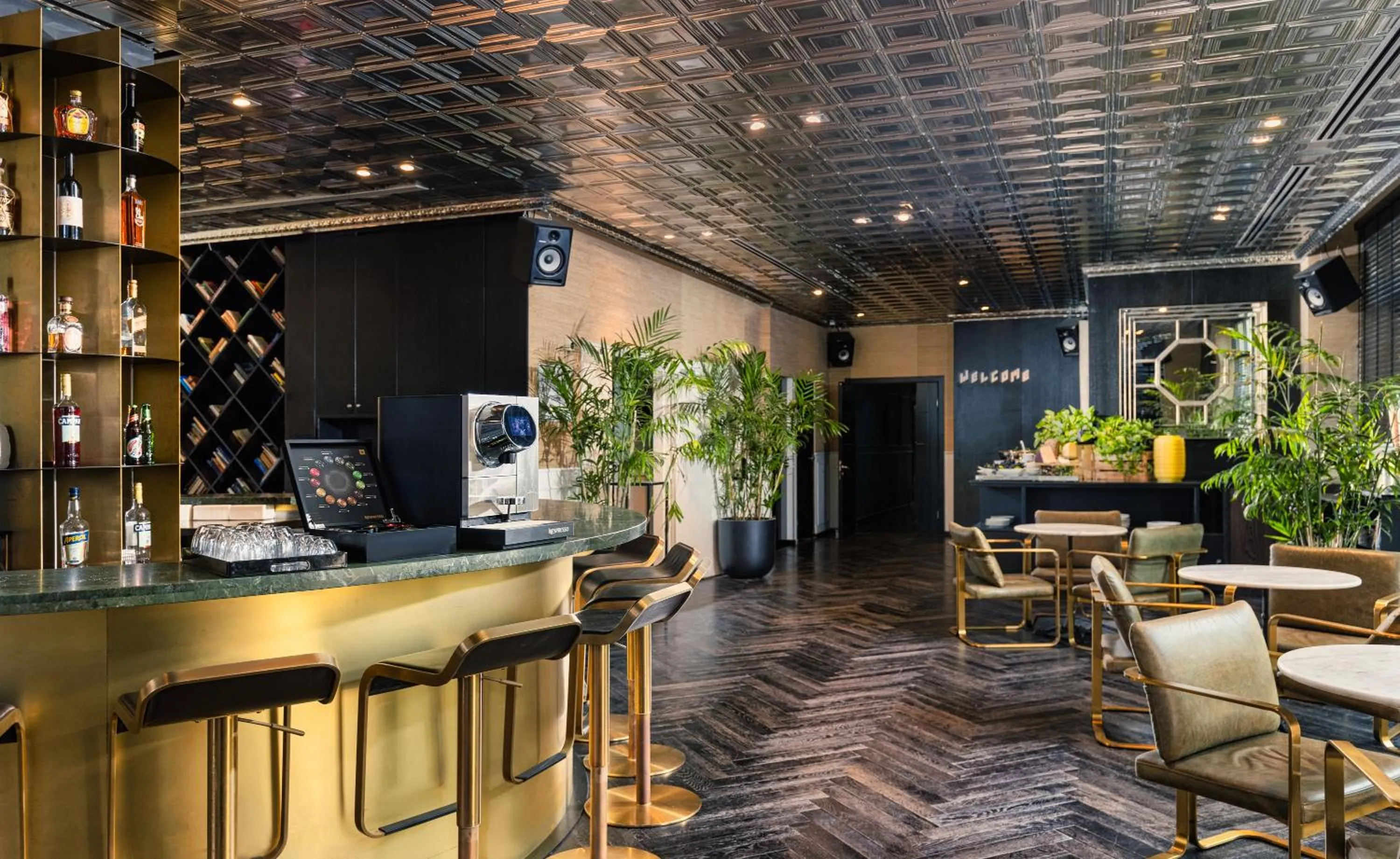 Lobby or reception in Seaside Hotel by Zvieli Hotels