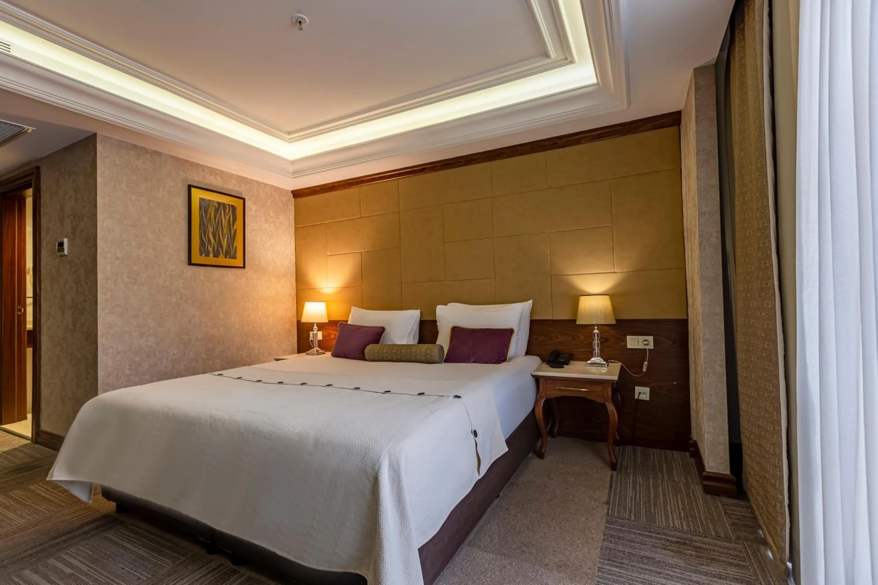 Bed in Eurostar Old City Hotel & Spa