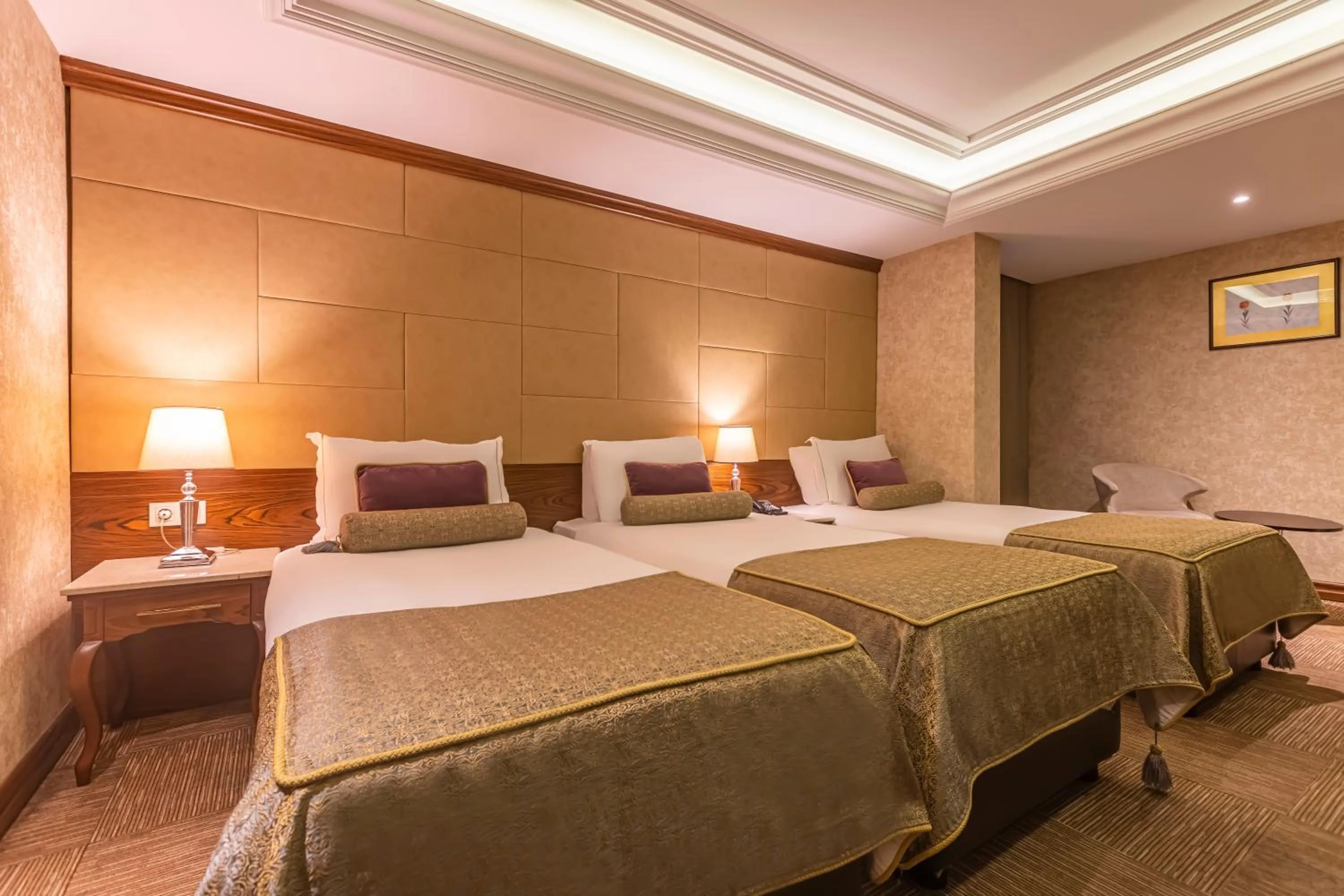 Bed in Eurostar Old City Hotel & Spa