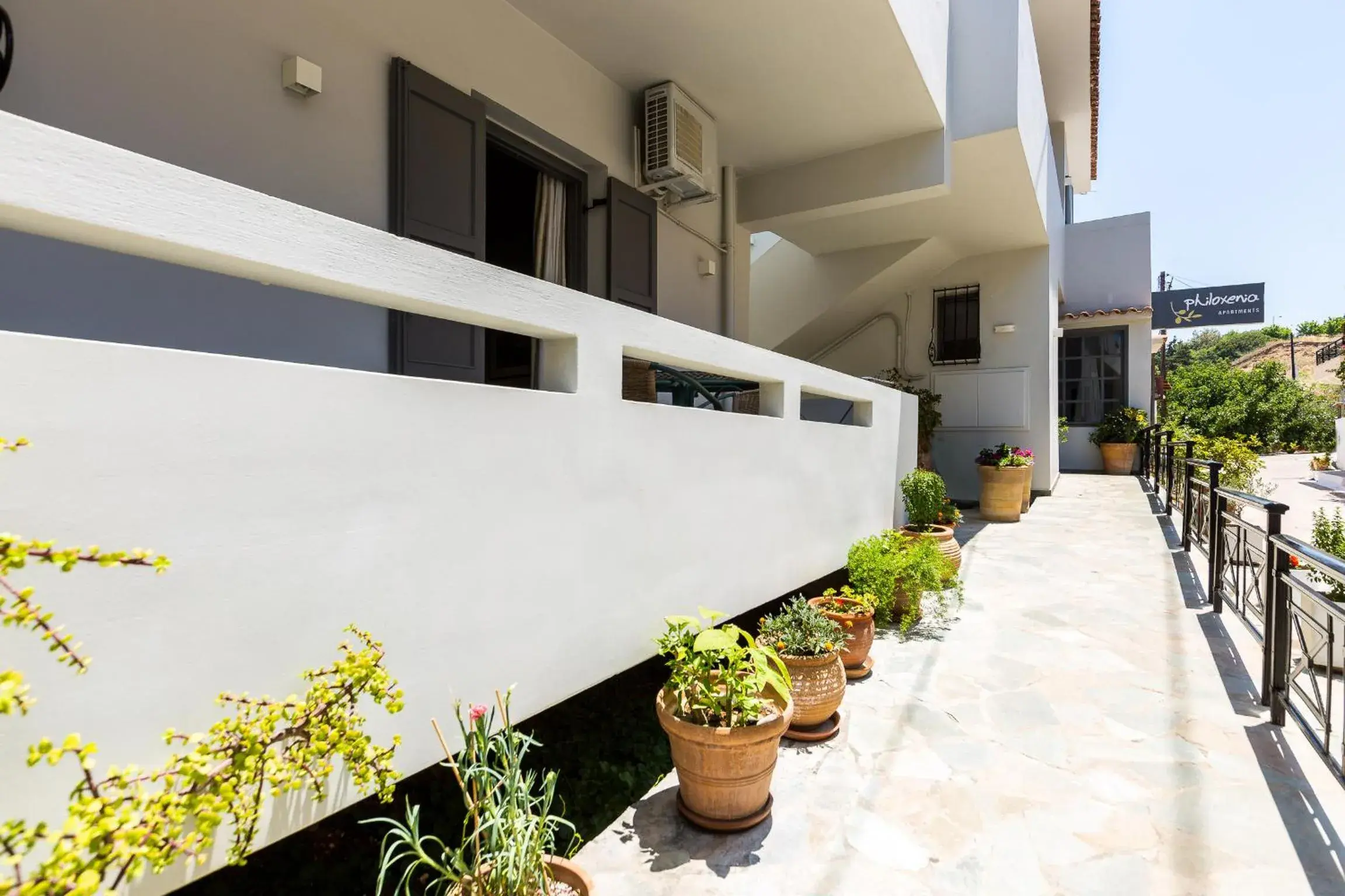 Property building in Philoxenia Apartments Property building in Philoxenia Apartments