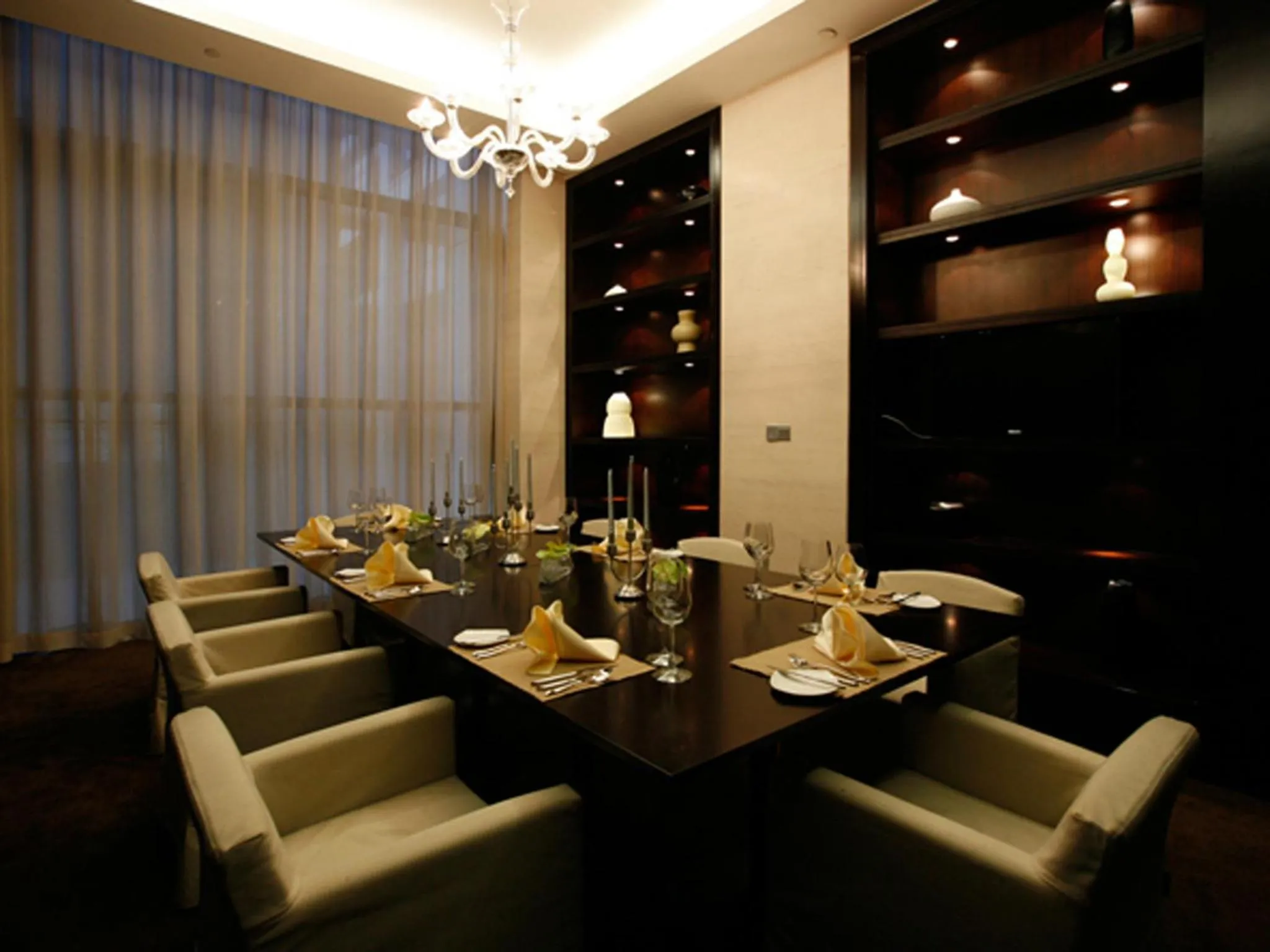Restaurant/places to eat in Howard Johnson Parkland Hotel Dalian