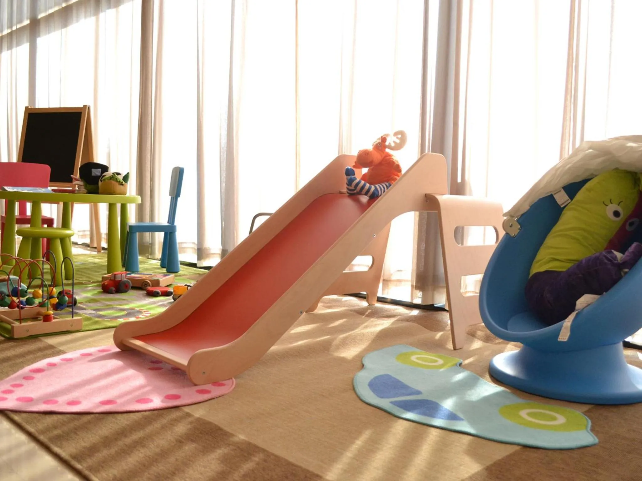 Children play ground in Howard Johnson Parkland Hotel Dalian