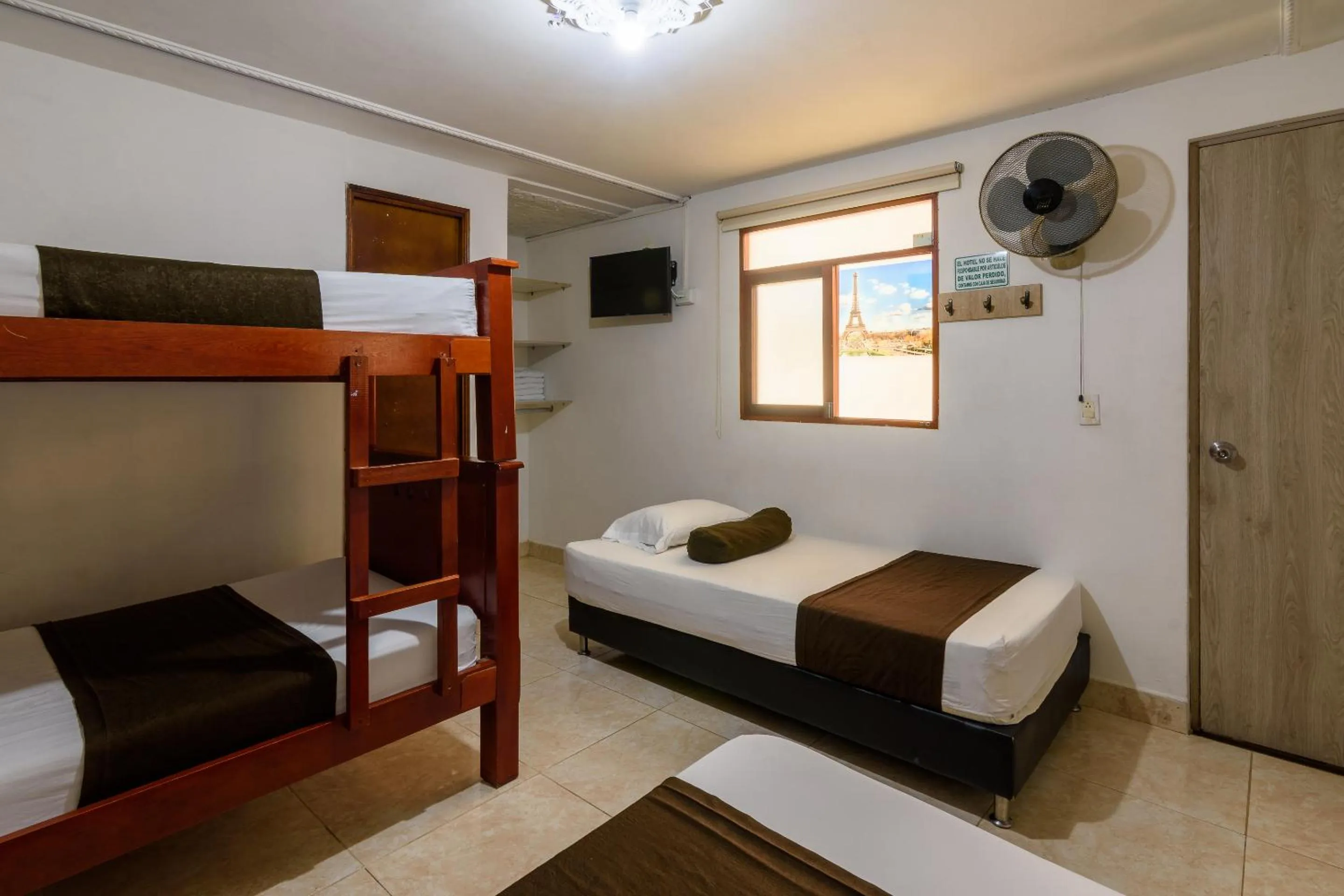 Bed in Hotel Sol del Estadio