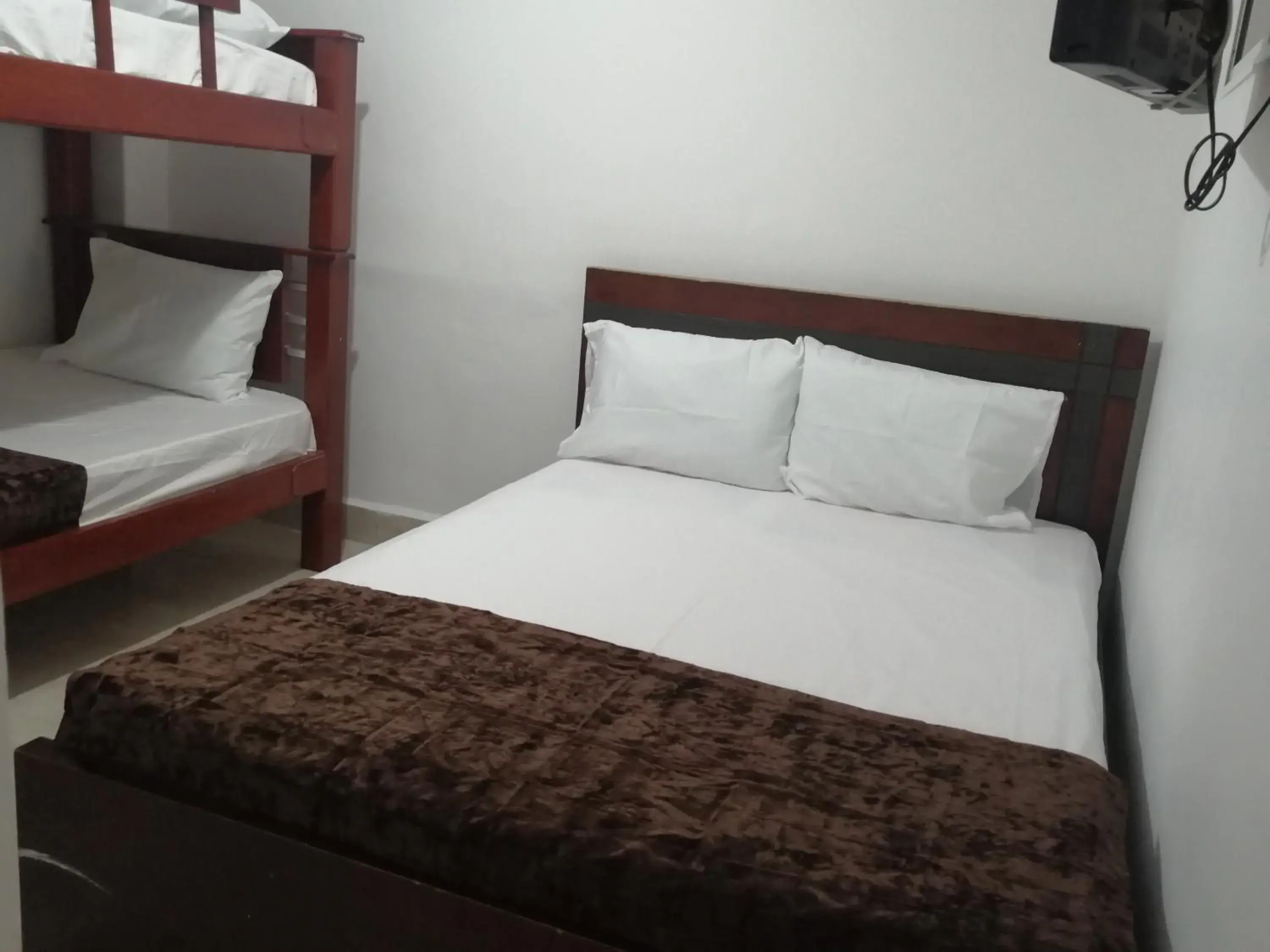 Bedroom, Bed in Hotel Sol del Estadio Bedroom, Bed in Hotel Sol del Estadio