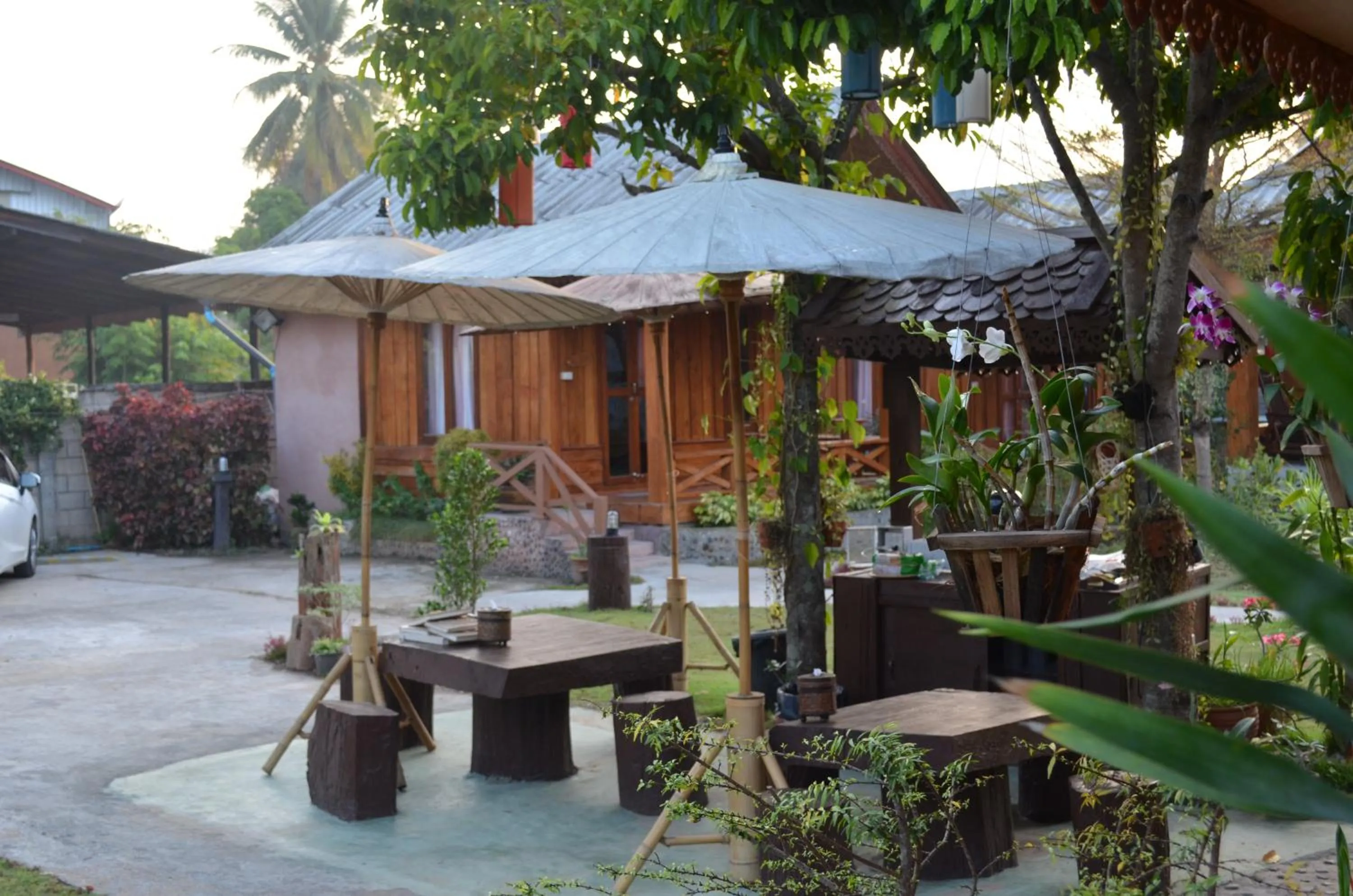 Facade/entrance in Baan Aew Pai