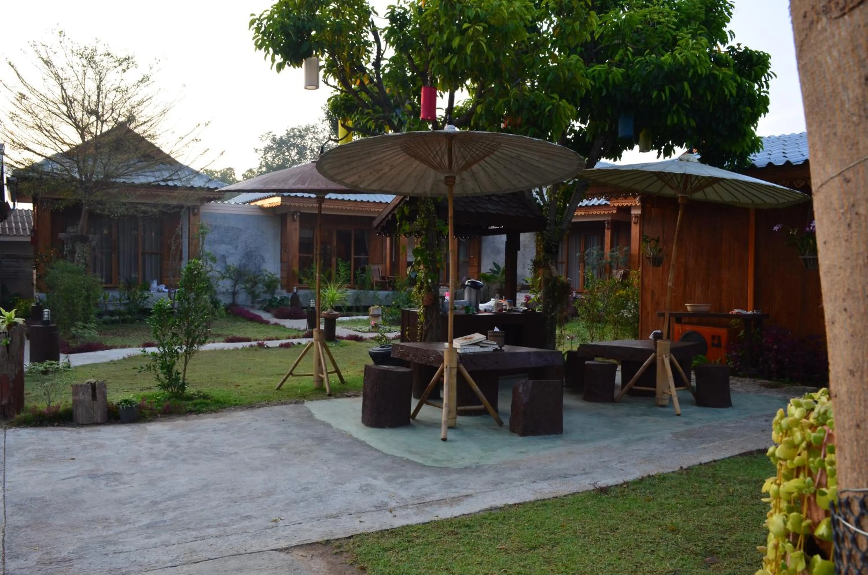 Facade/entrance in Baan Aew Pai