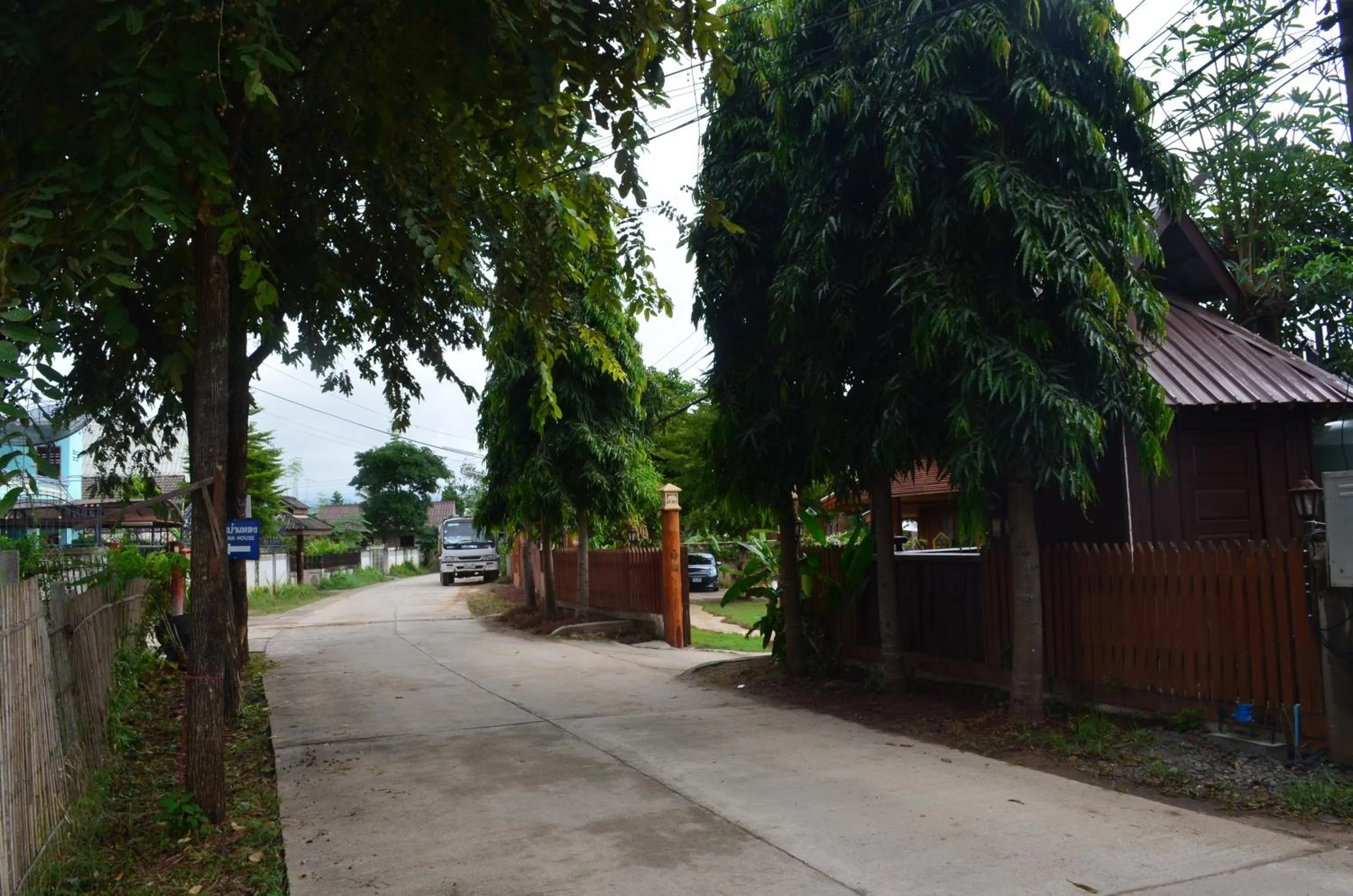 Facade/entrance in Baan Aew Pai