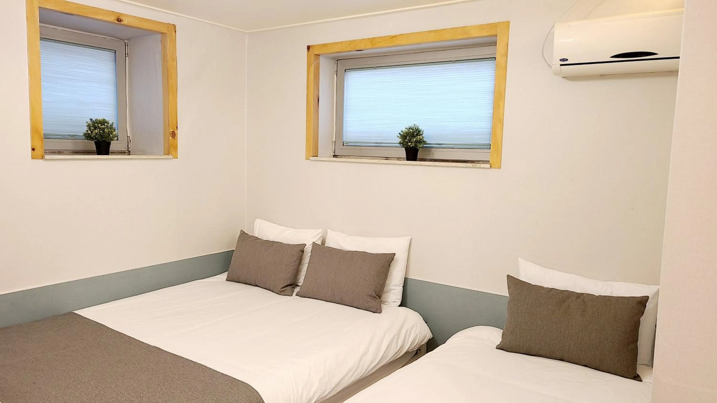 Bed in DW Design Residence