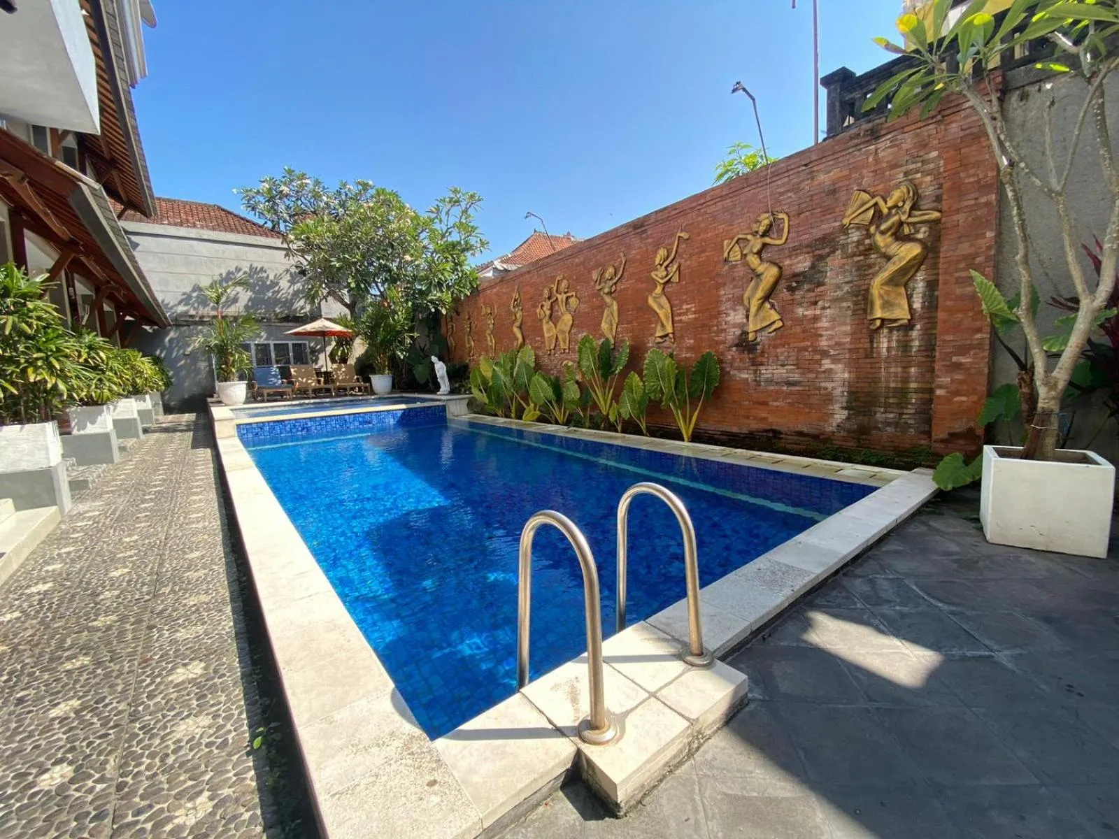 Day in Jesens Inn II