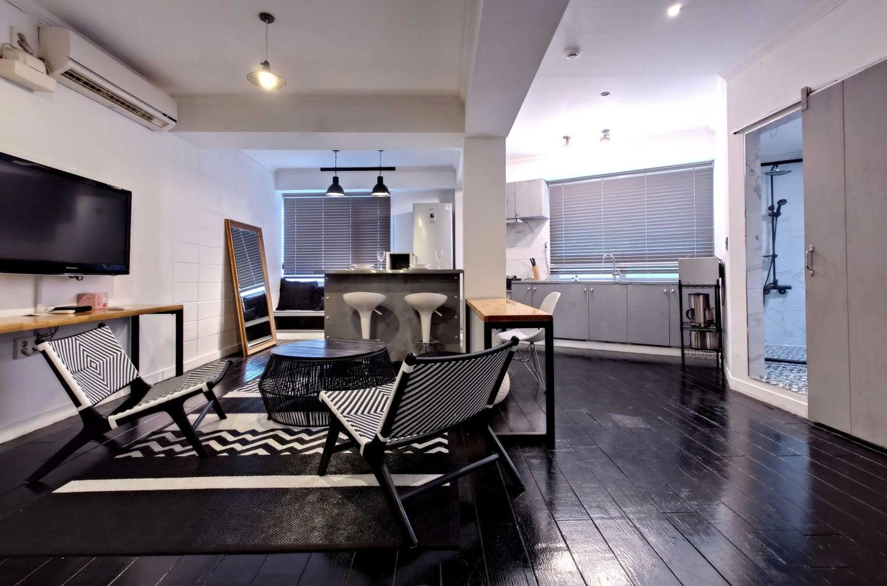 Living room in Seoul Loft Apartments - SLA 7 Night Minimum