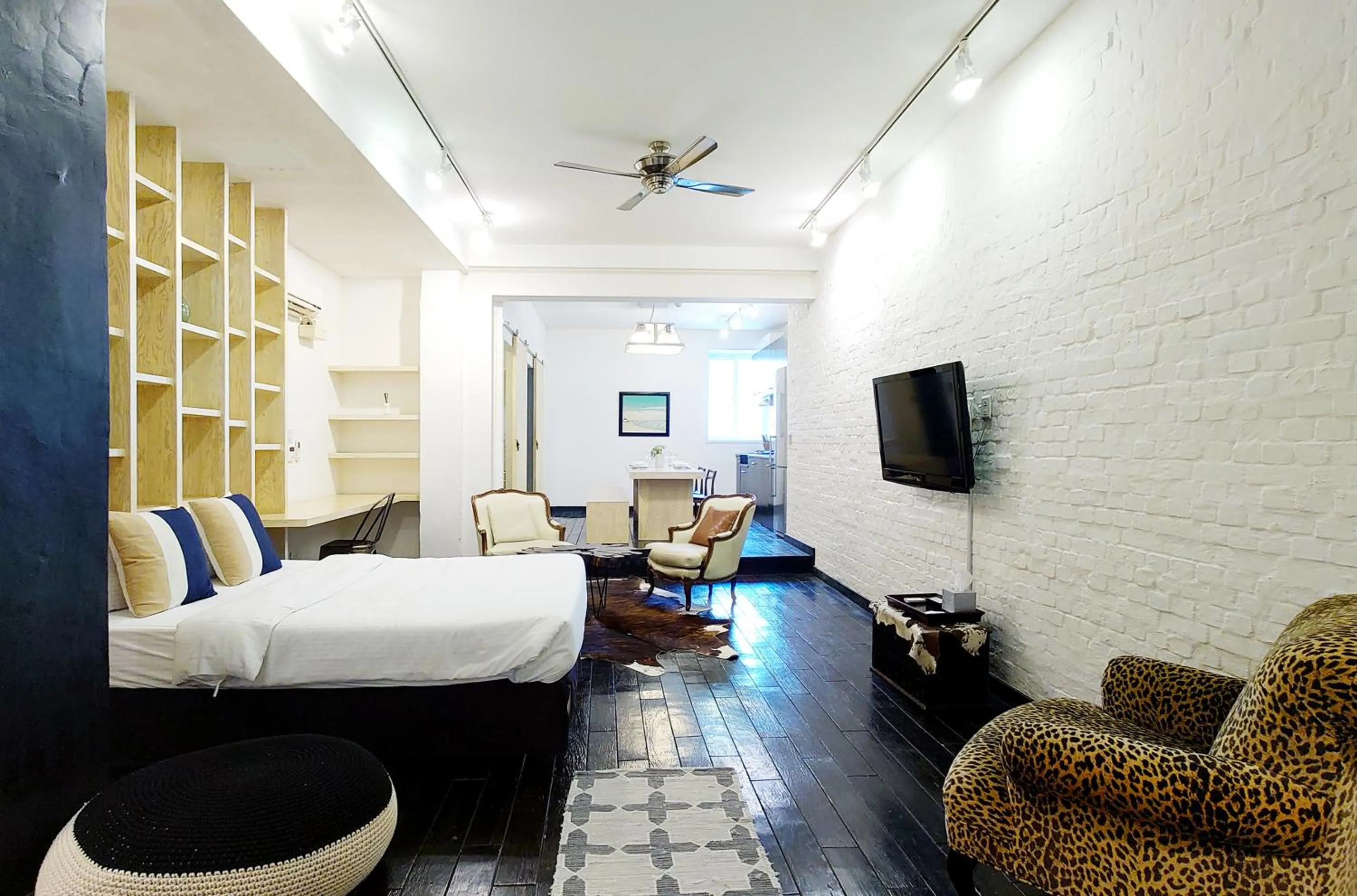 Photo of the whole room, Bed in Seoul Loft Apartments - SLA 7 Night Minimum