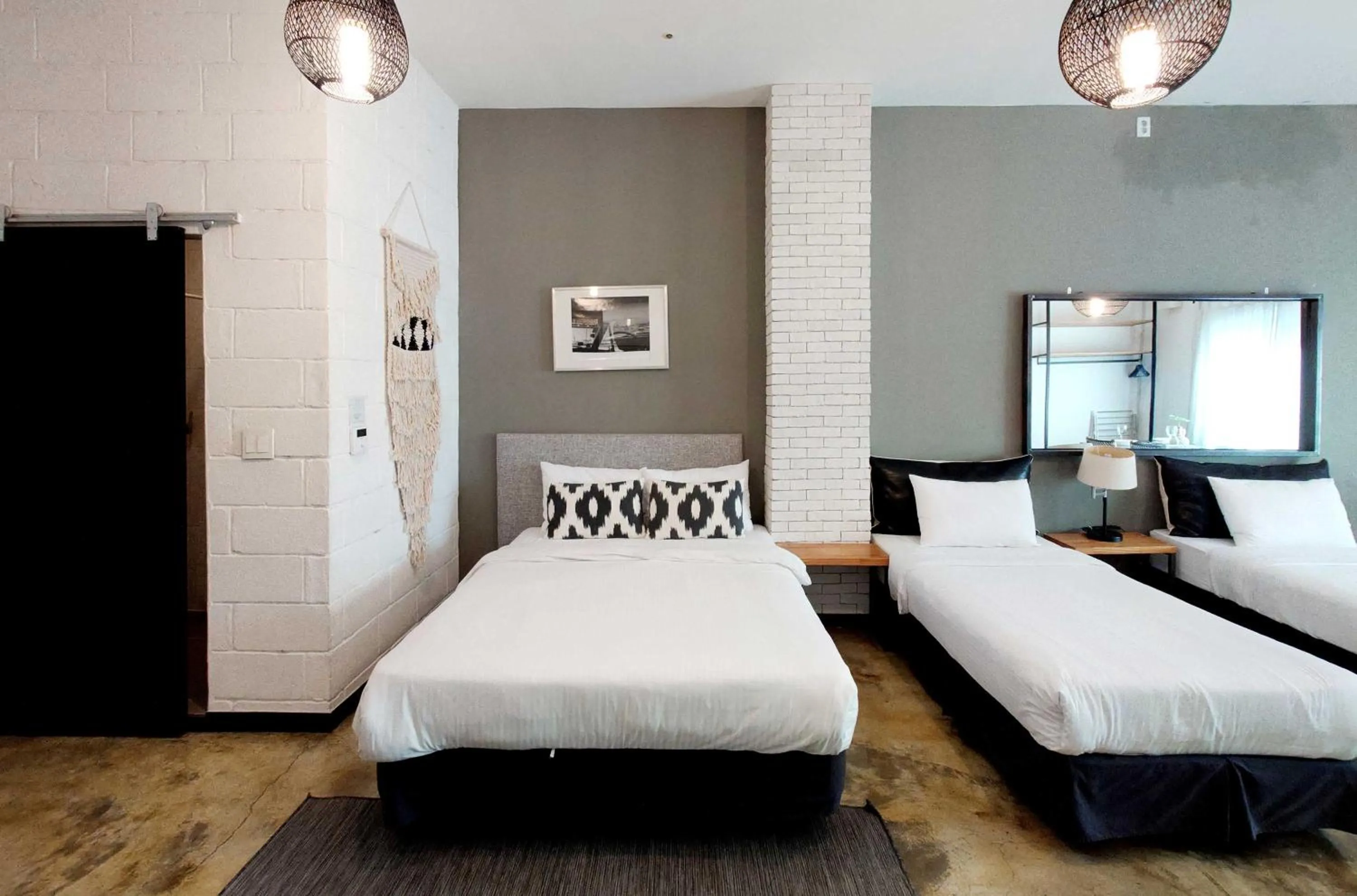 Bed in Seoul Loft Apartments - SLA 7 Night Minimum