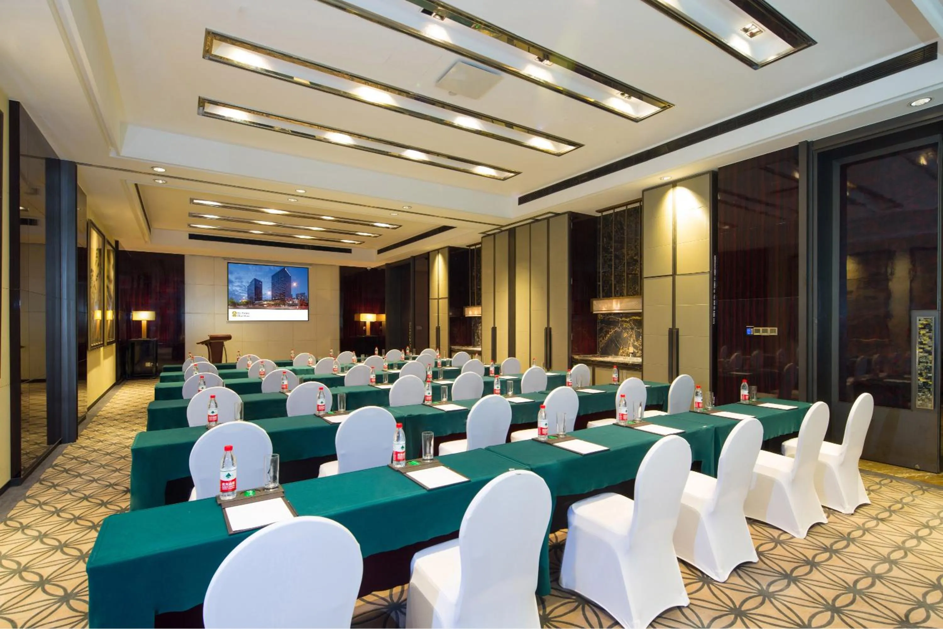 Pan Pacific Serviced Suites Ningbo