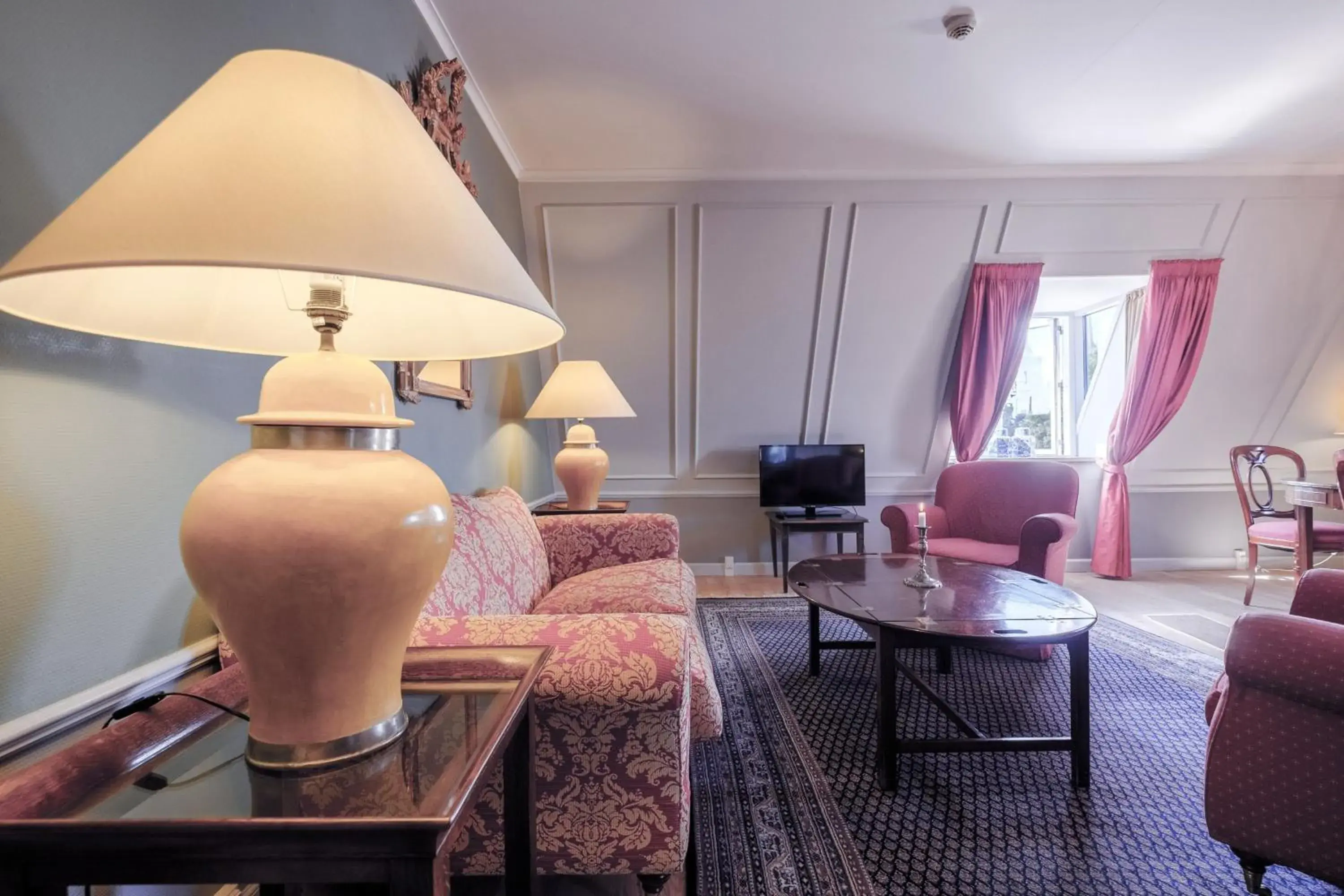 Living room in Zleep Hotel Prindsen Roskilde Living room in Zleep Hotel Prindsen Roskilde