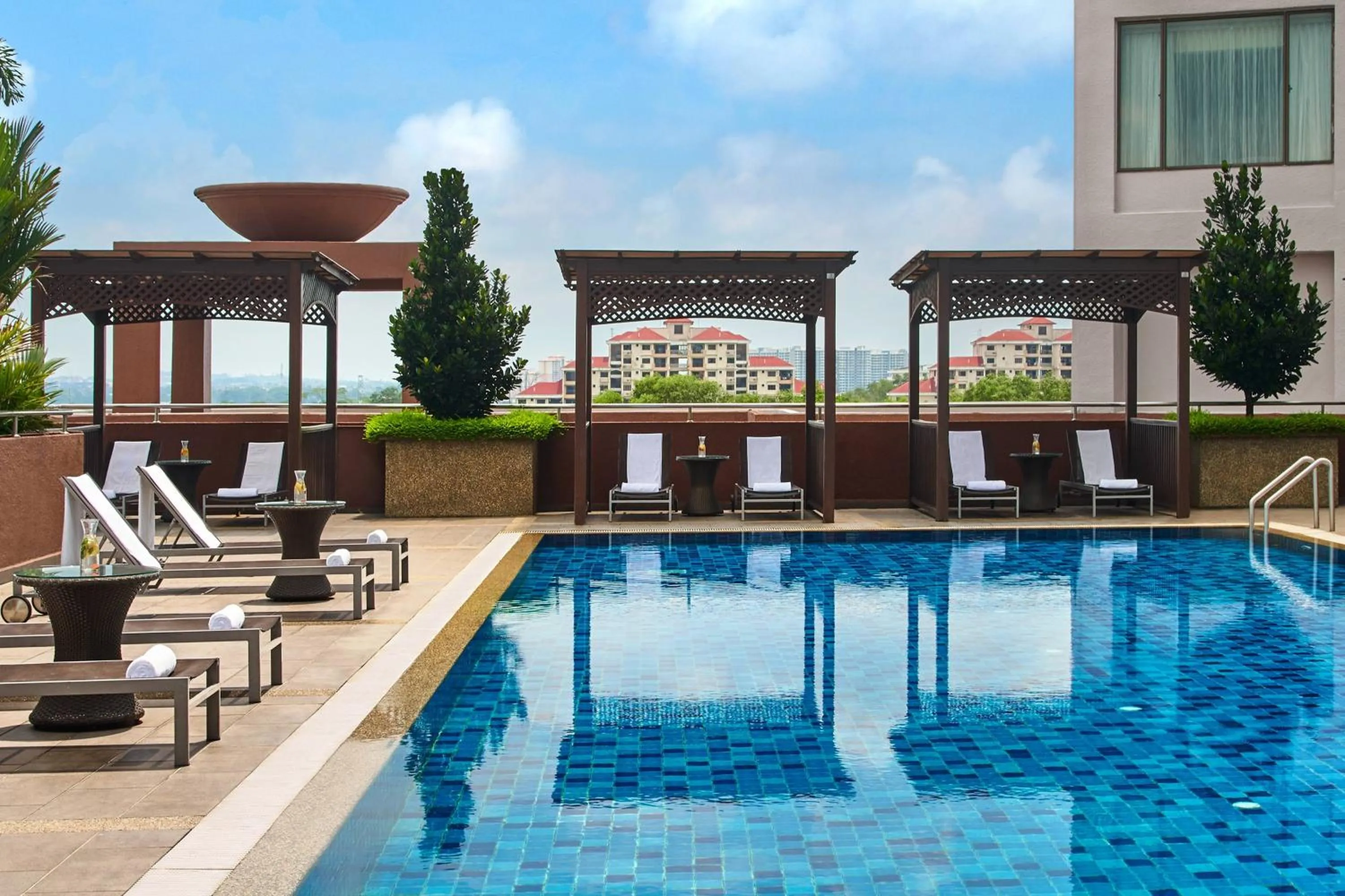 Swimming pool in Renaissance Johor Bahru Hotel