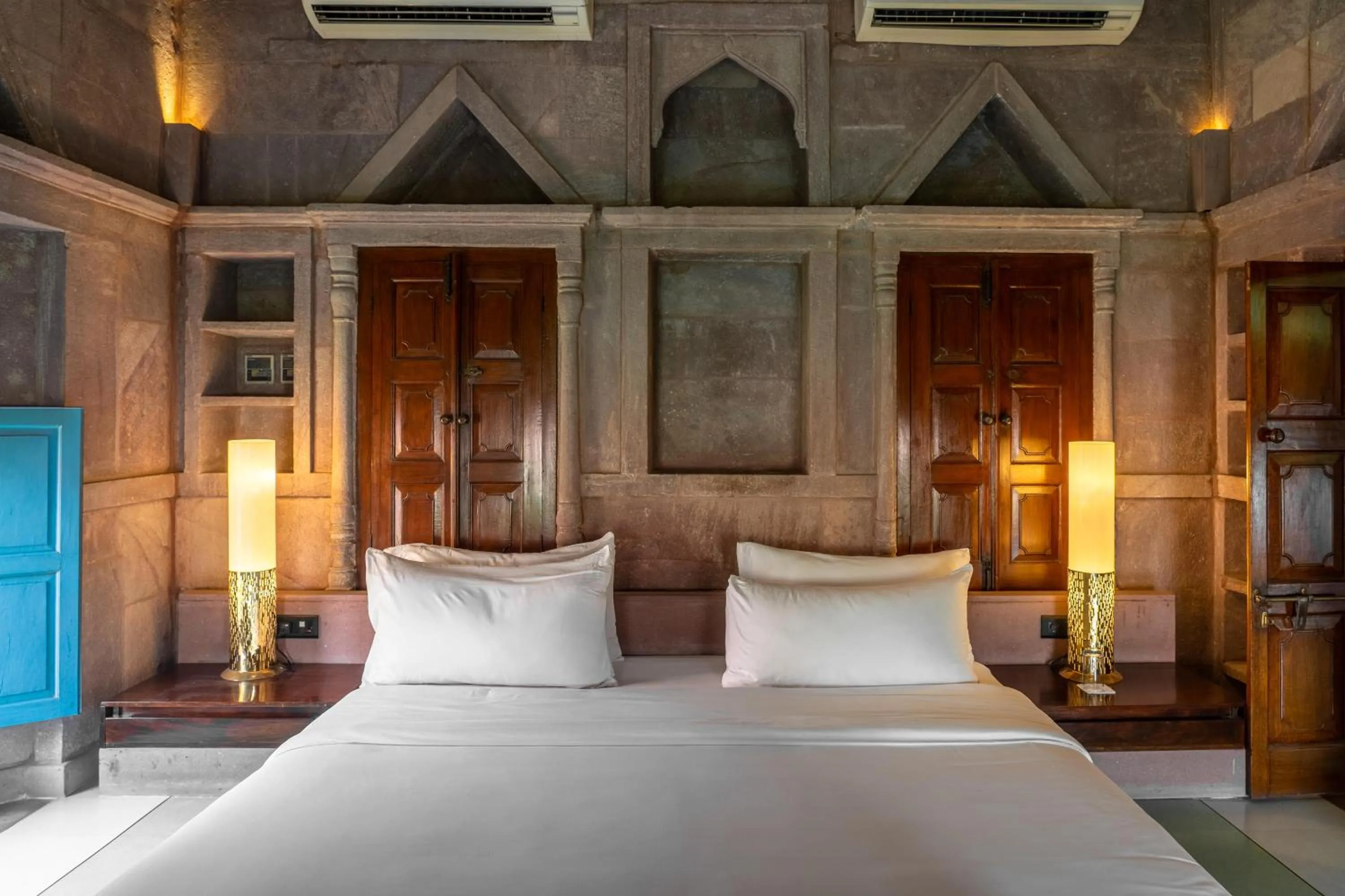 Bedroom, Bed in RAAS Jodhpur