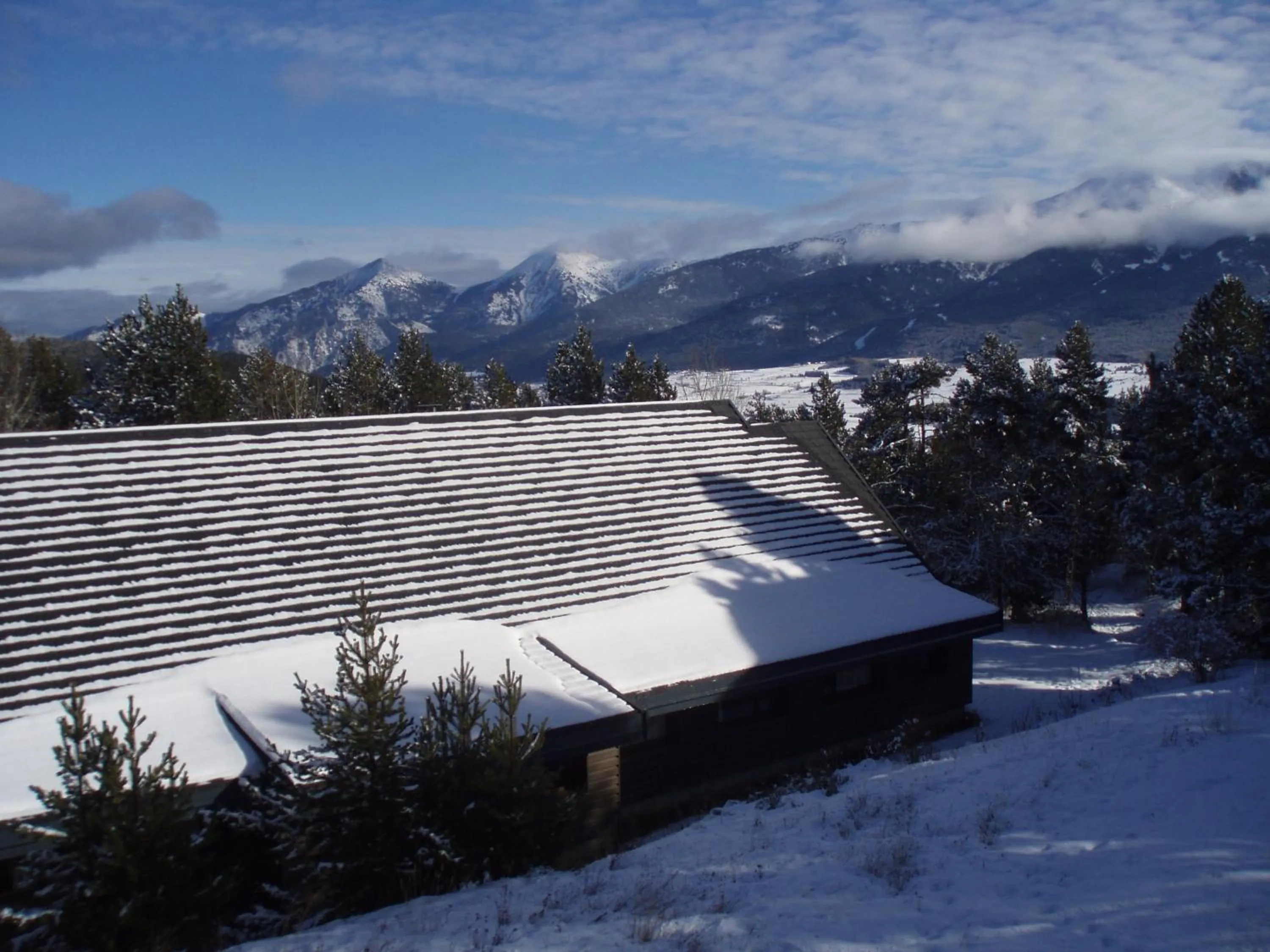Property building in Le Chalet du Ticou
