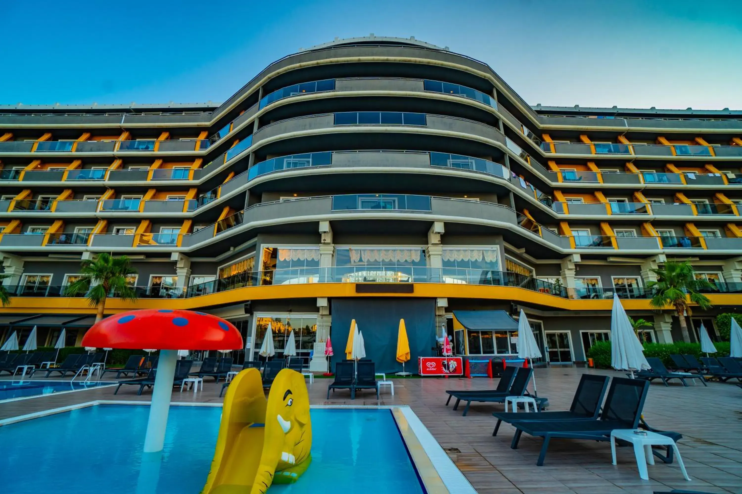 Property Building in Senza The Inn Resort & Spa - Ultra All Inclusive