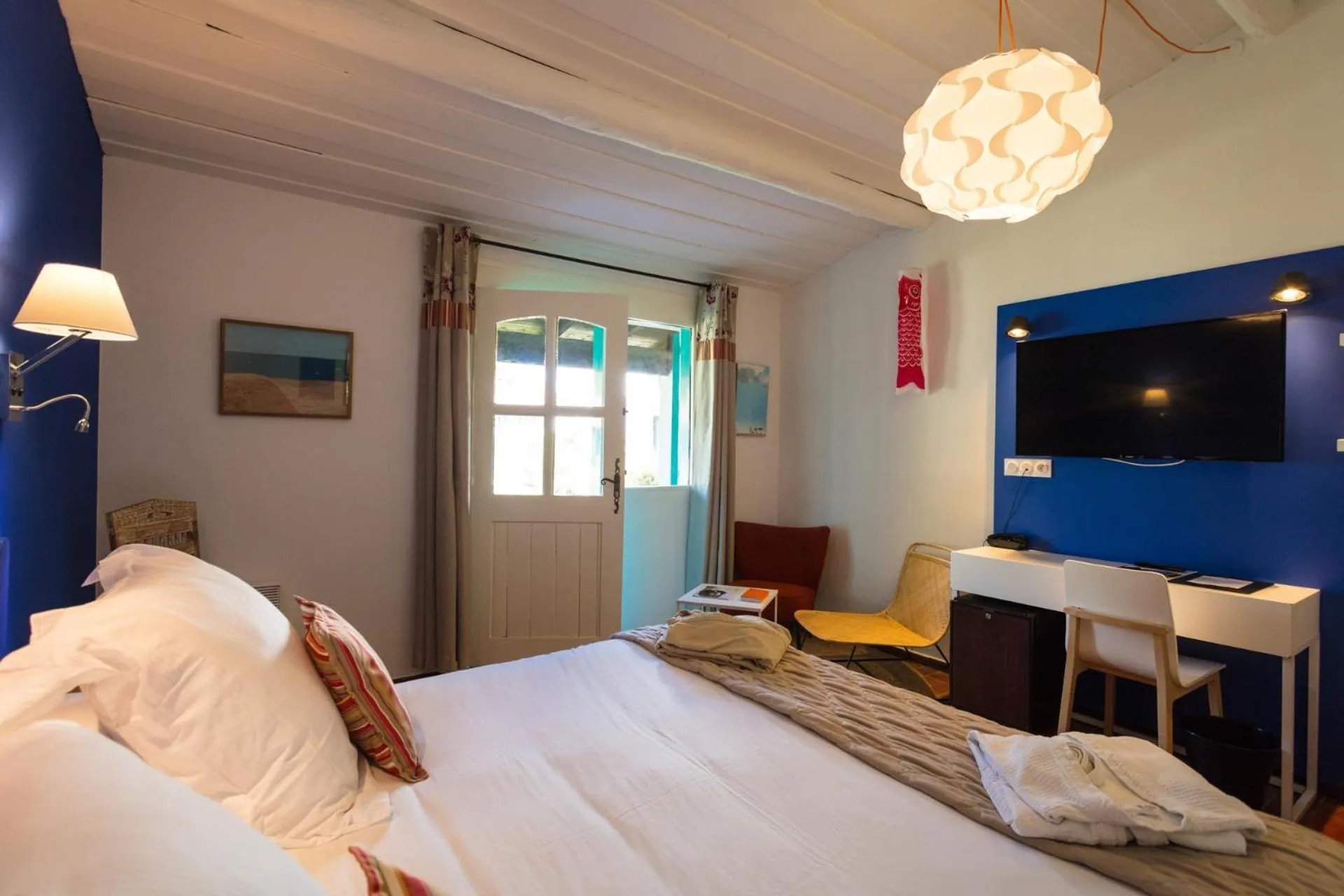 Bed in Oustau Camarguen Hôtel & Spa