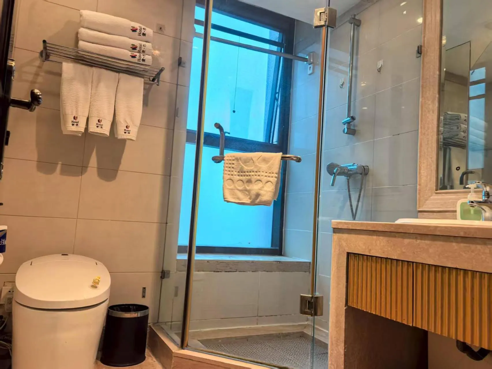 Toilet in Yise Apartment Beijing Guomao CBD Branch