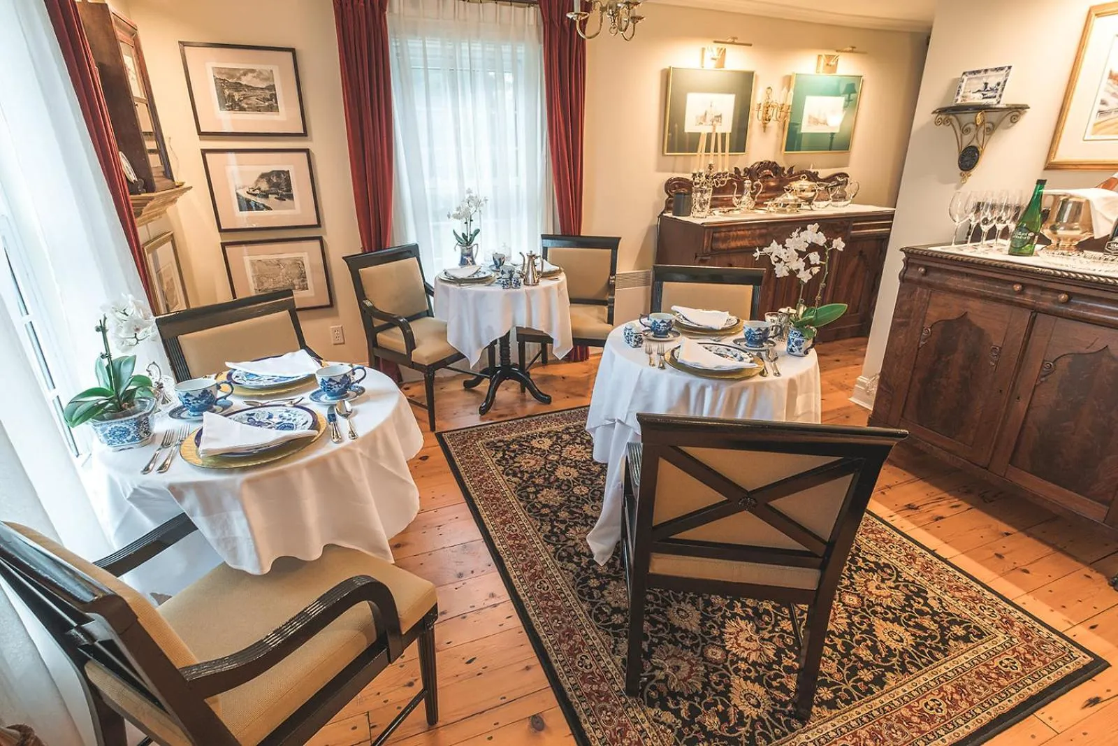 Breakfast, Restaurant/Places to Eat in Domaine Dorchamps