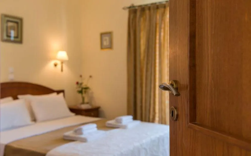 Photo of the whole room in Antilia Apartments